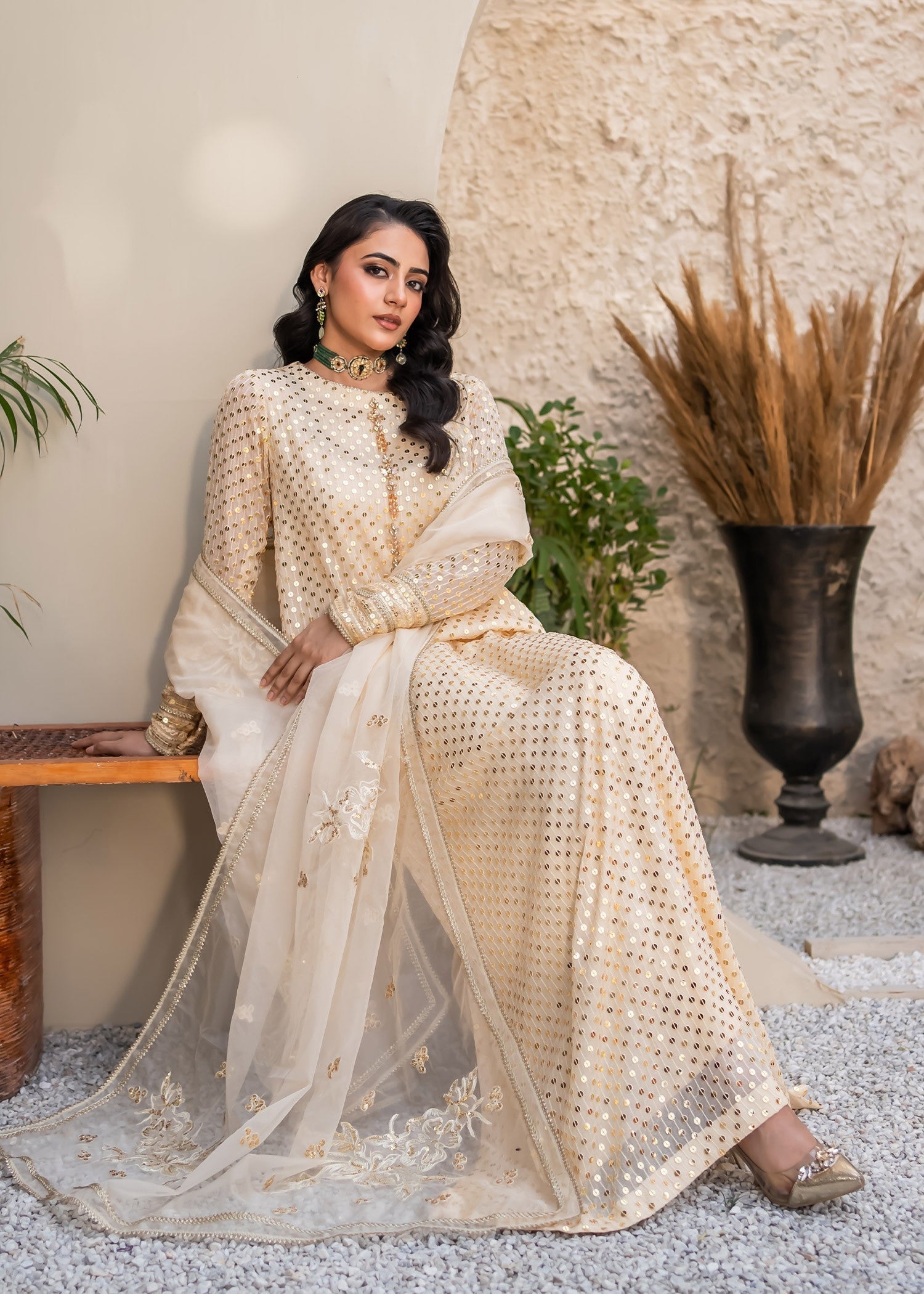 SIFANA-CREAMY-WHITE