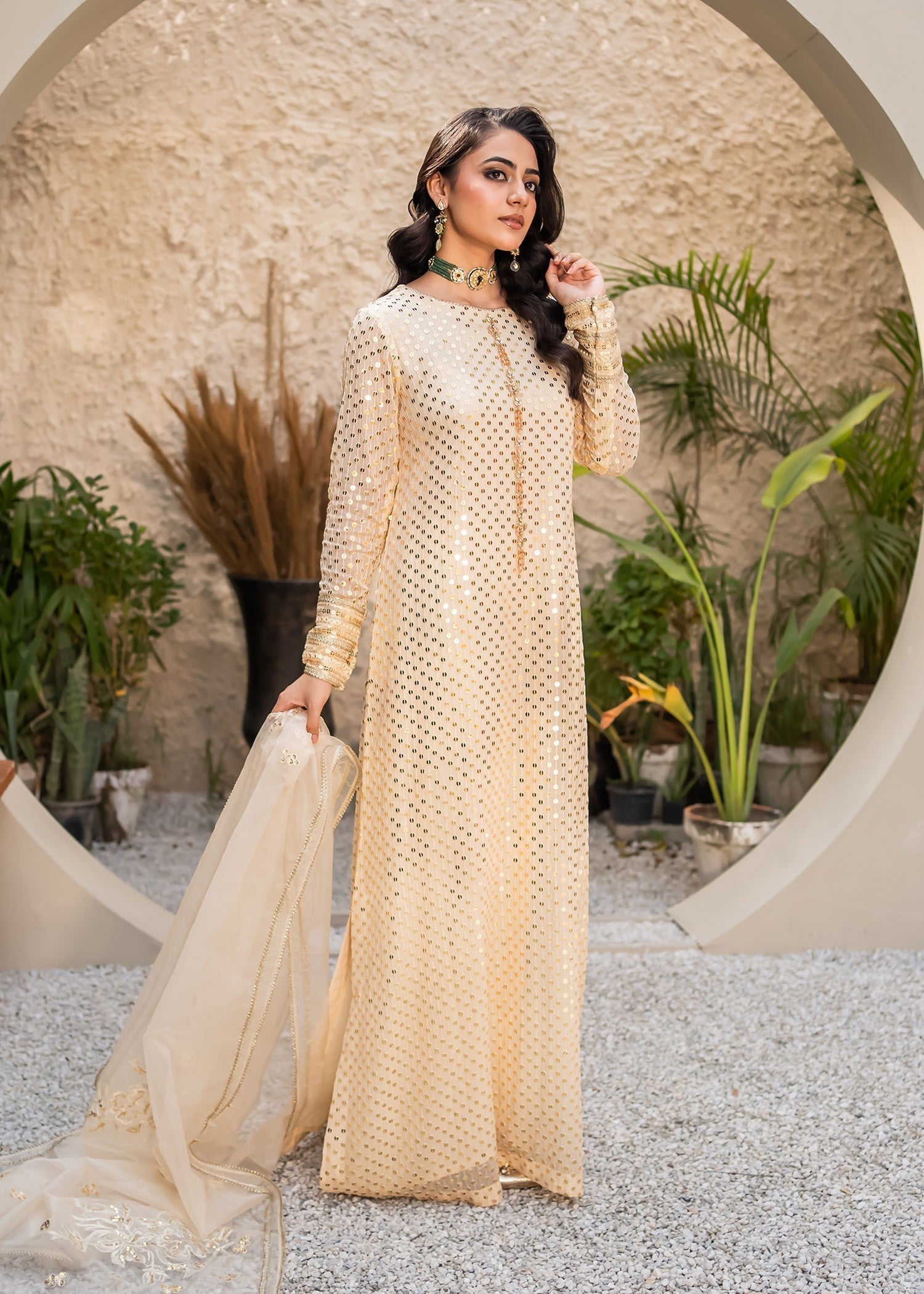 SIFANA-CREAMY-WHITE