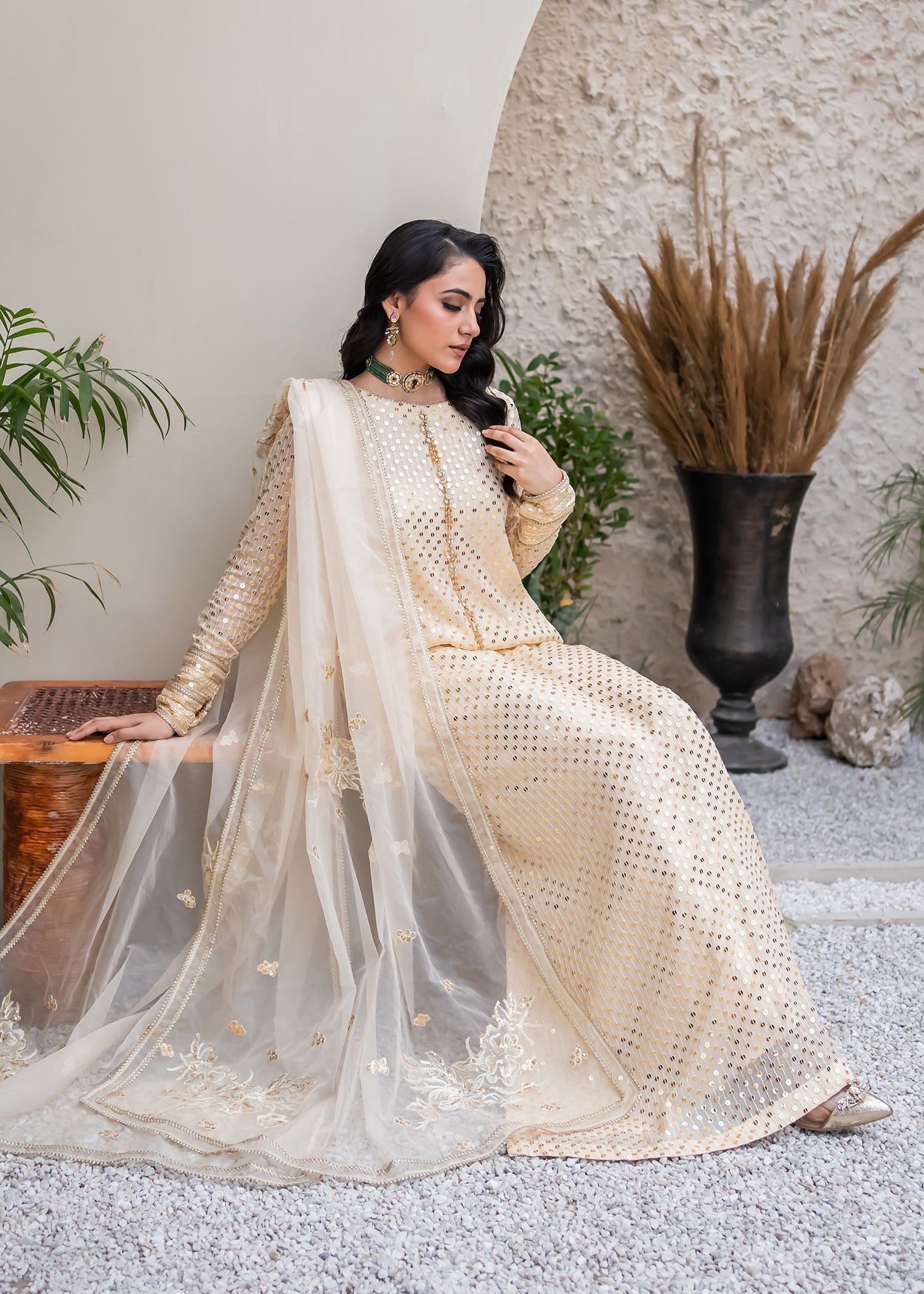 SIFANA-CREAMY-WHITE