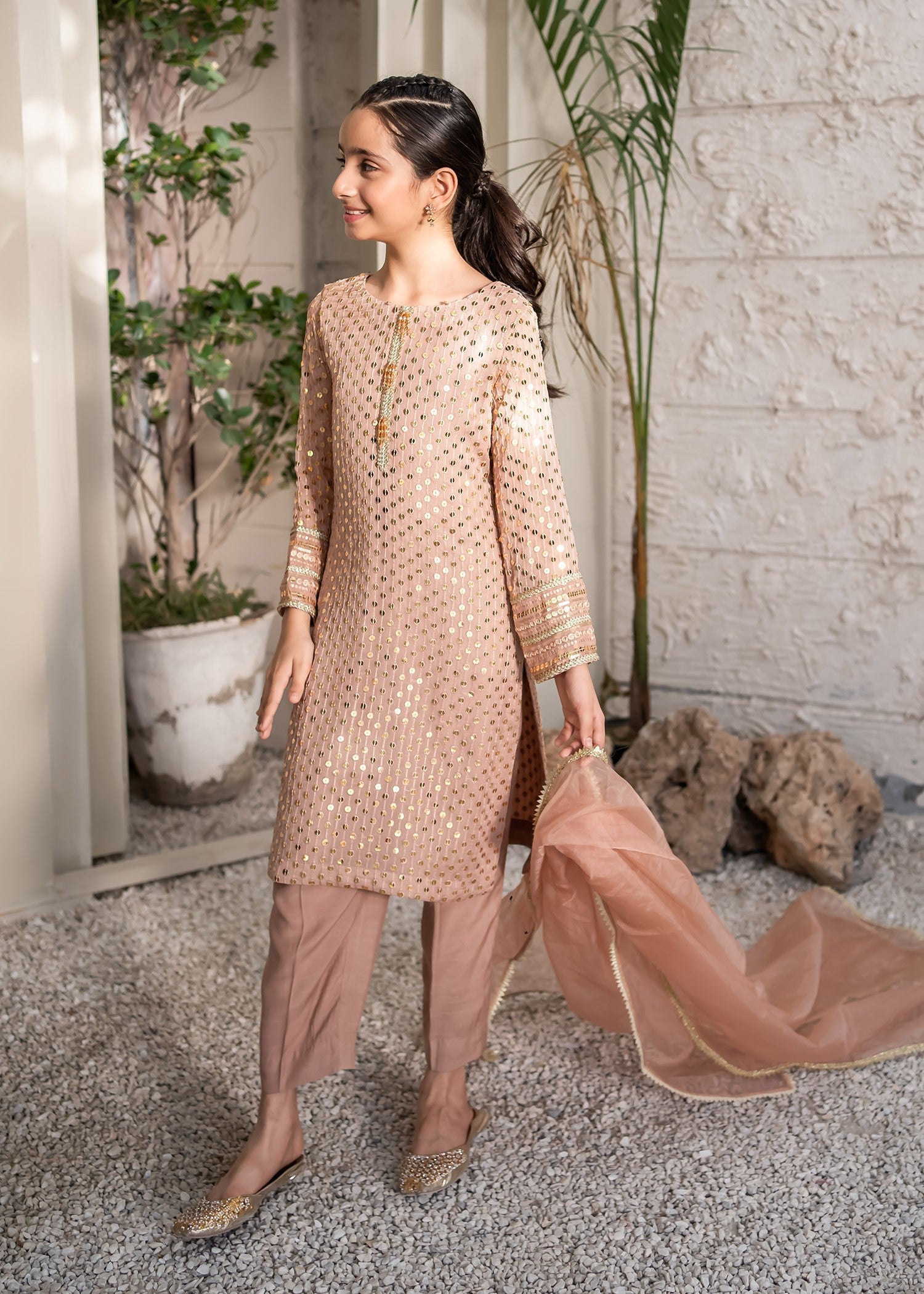 Rang-e-Haya Sifana kid (Pastel Peach)
