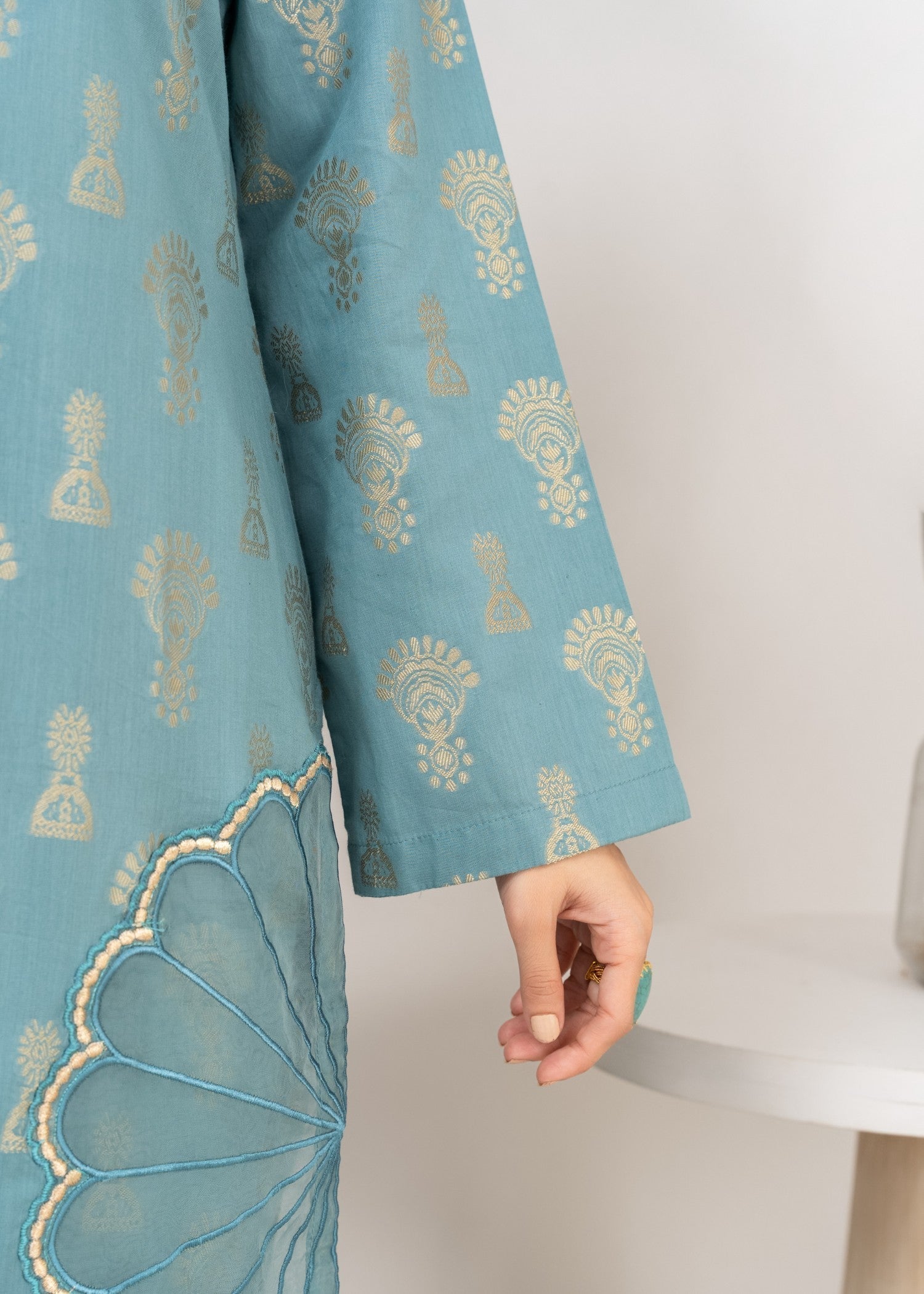 Sahibas By Mirza Gulnaaz - Blue