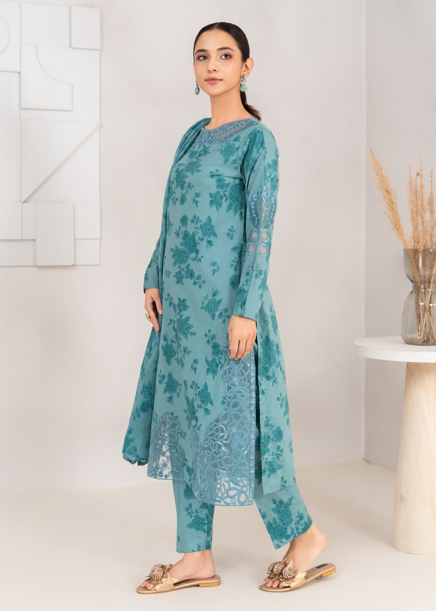 Sahibas By Mirza Shaila - Blue