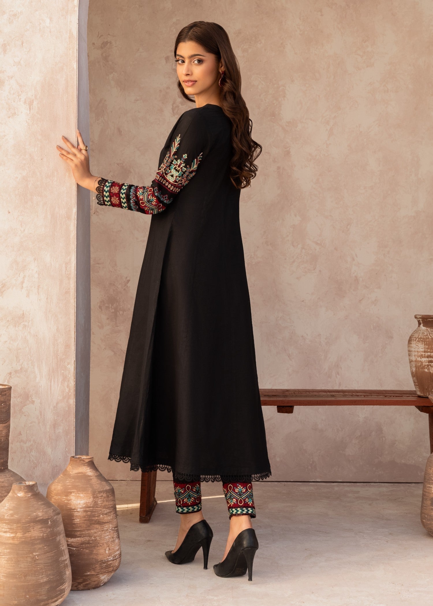 Sahibas By Mirza Guledawod