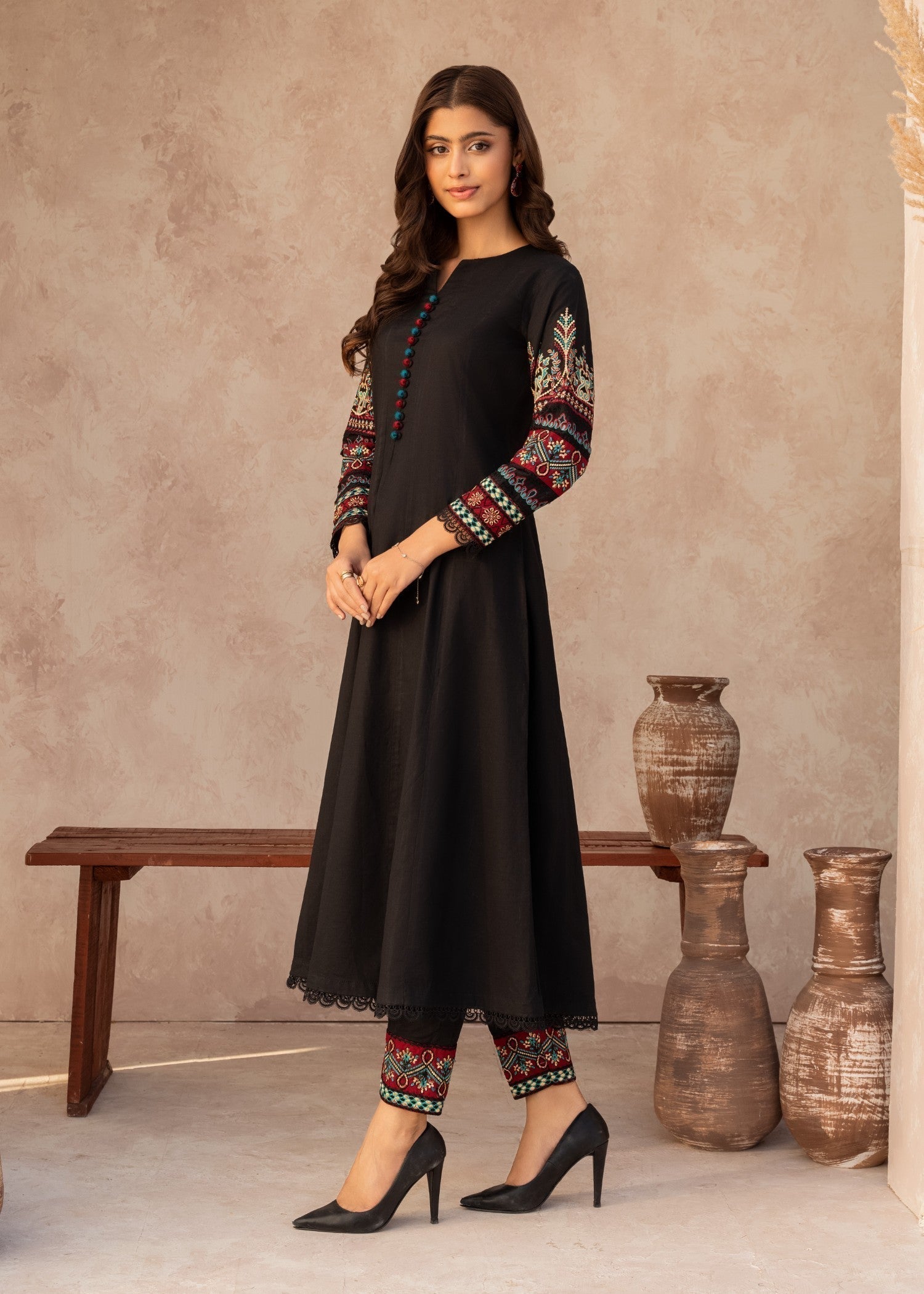 Sahibas By Mirza Guledawod