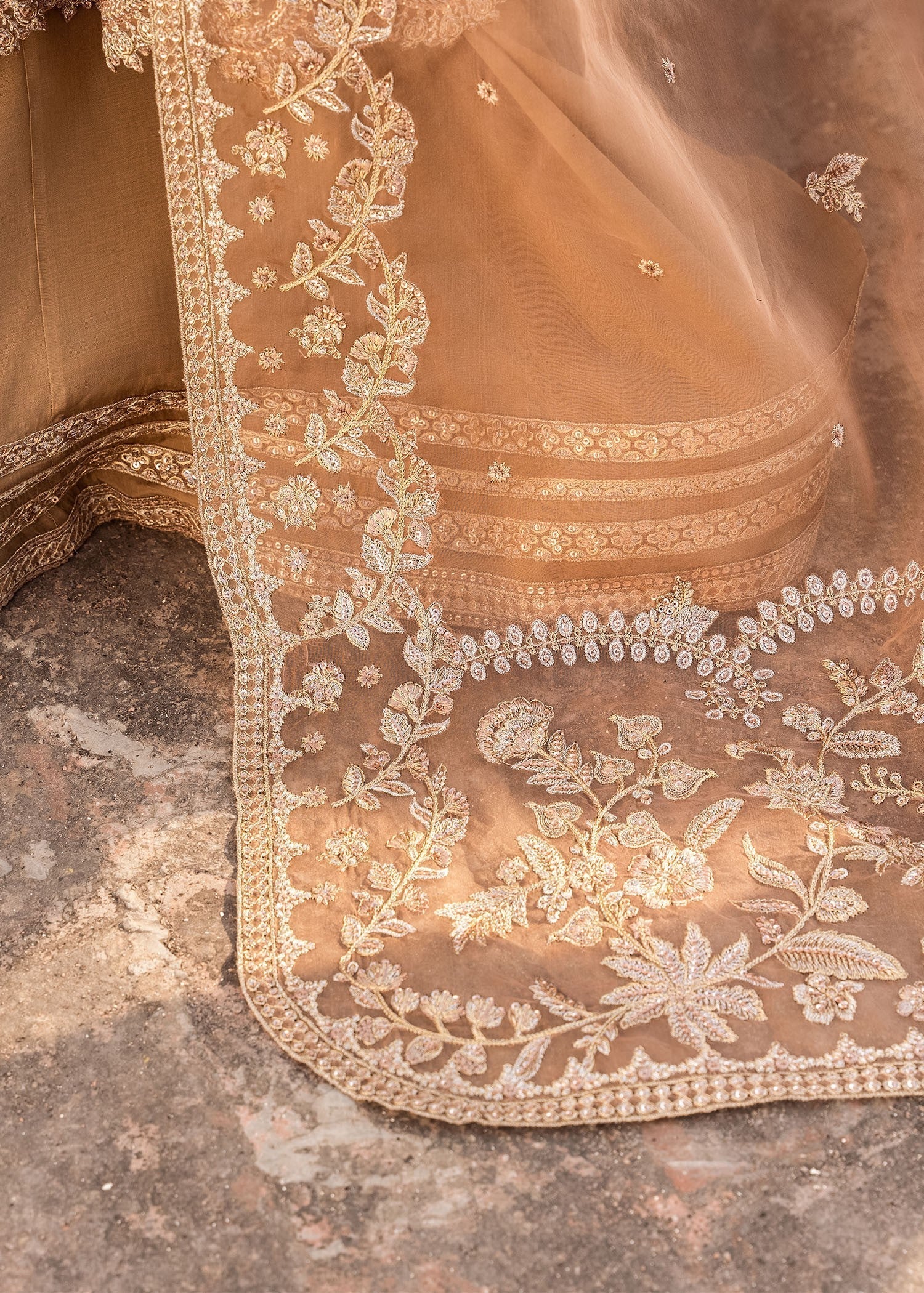 Rang-e-Haya Gold Dust (Champagne)