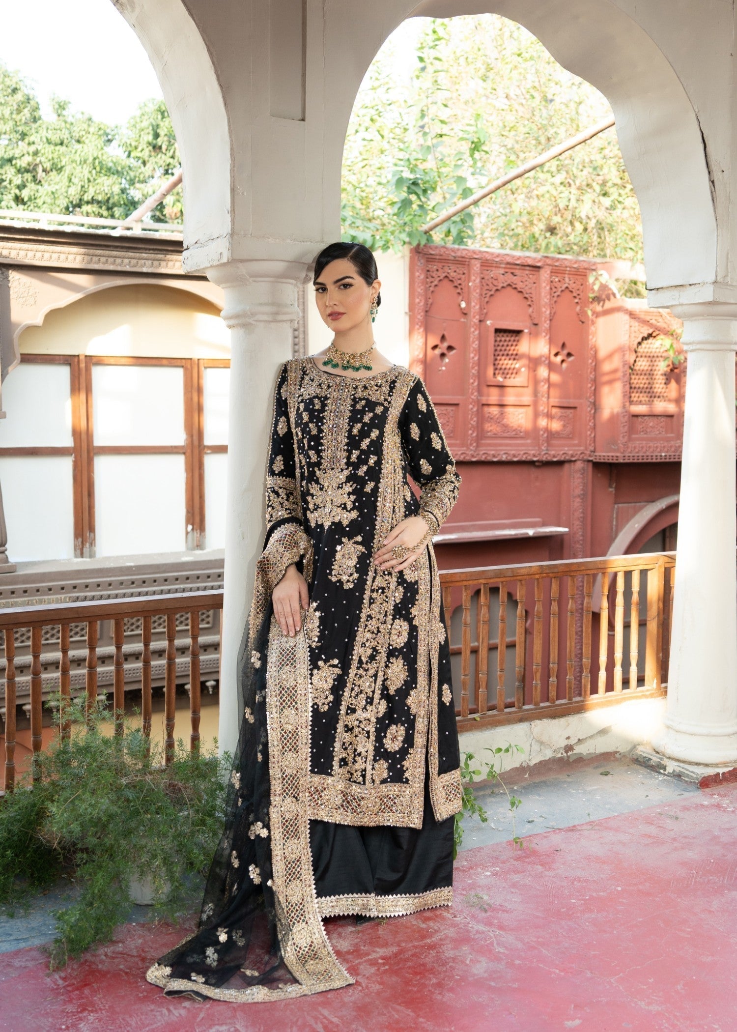 Haseens Official Anishka Black