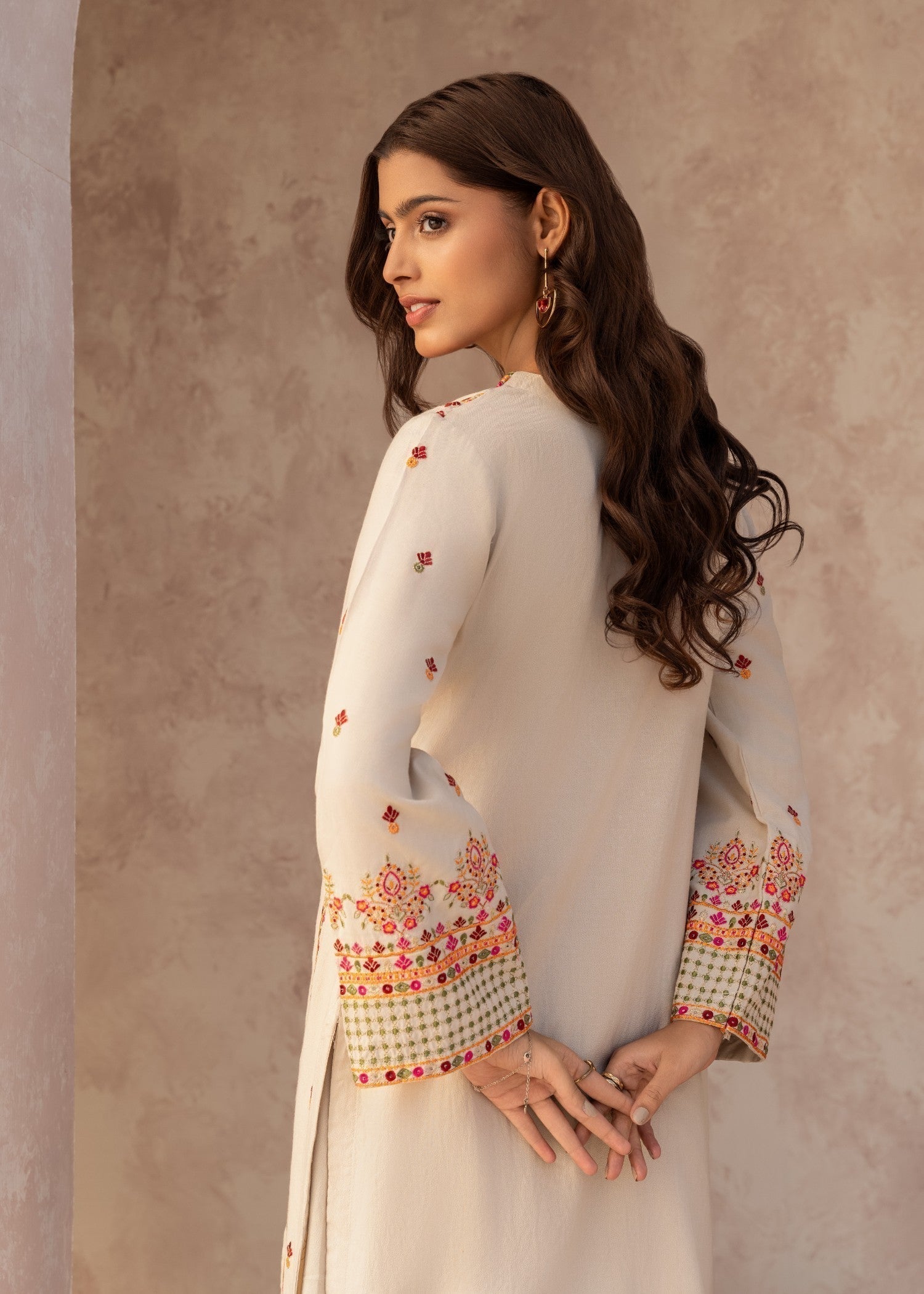 Sahibas By Mirza Dilruba - Off White