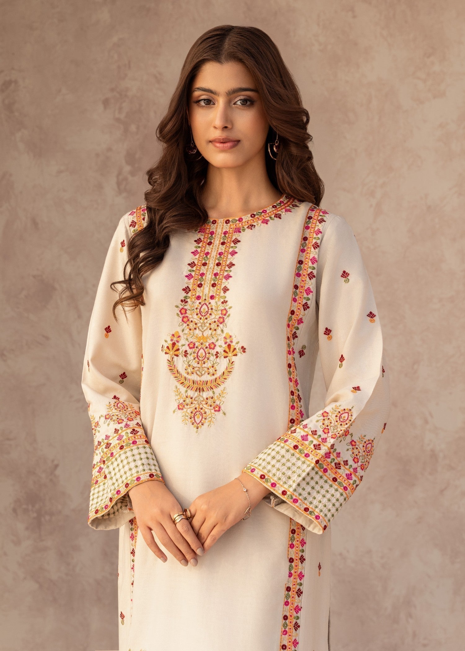Sahibas By Mirza Dilruba - Off White