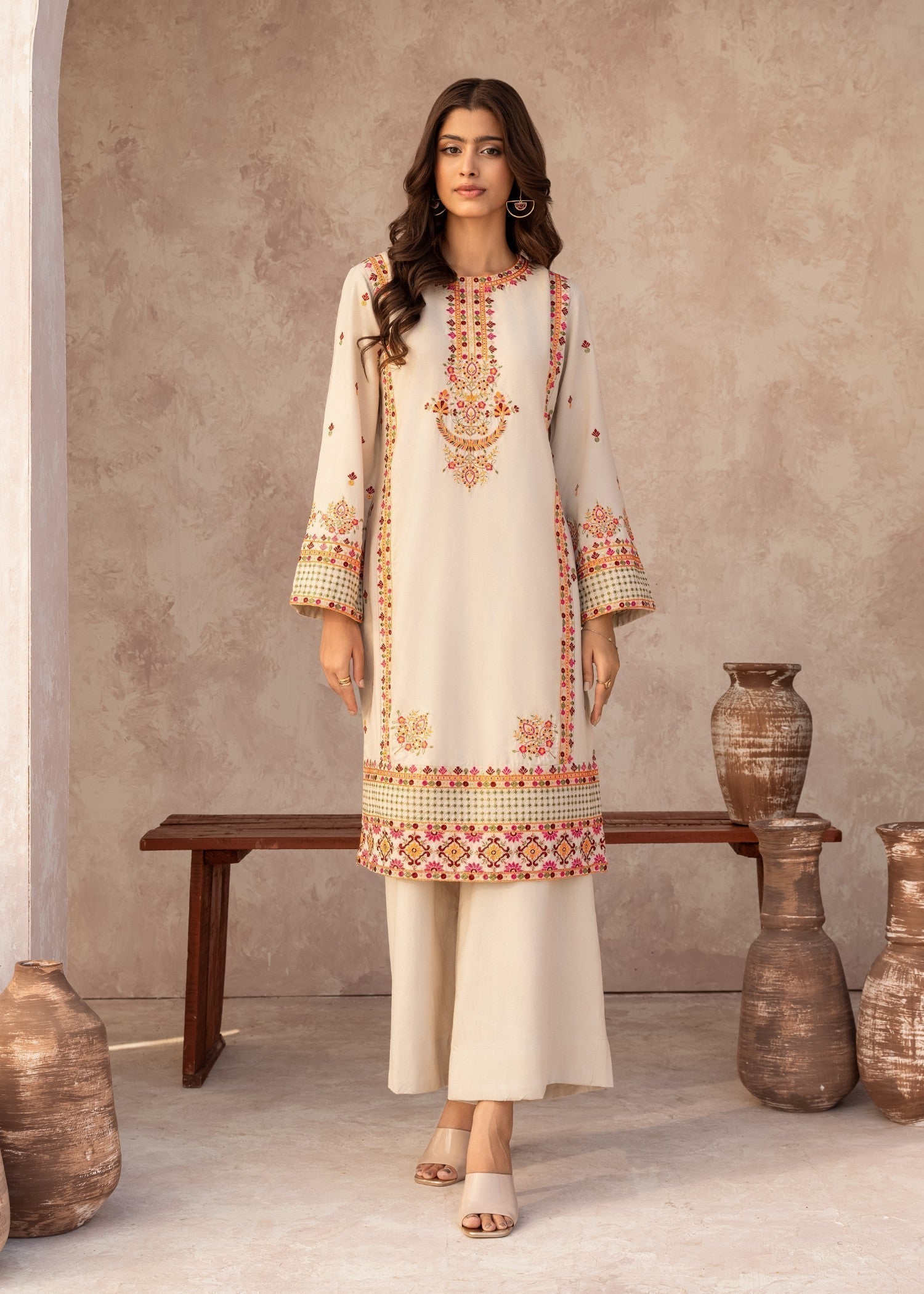 Sahibas By Mirza Dilruba - Off White