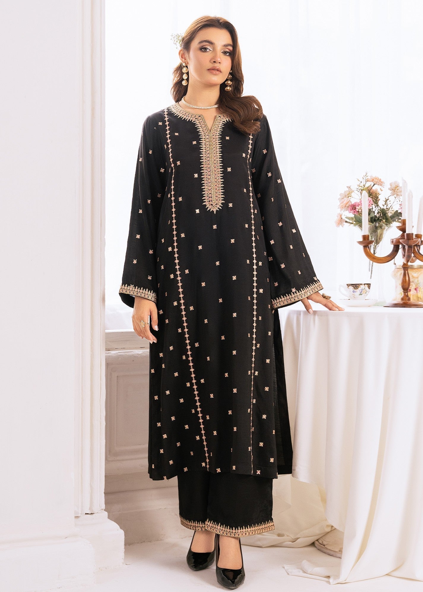 Rang-e-Haya Enara (Black)