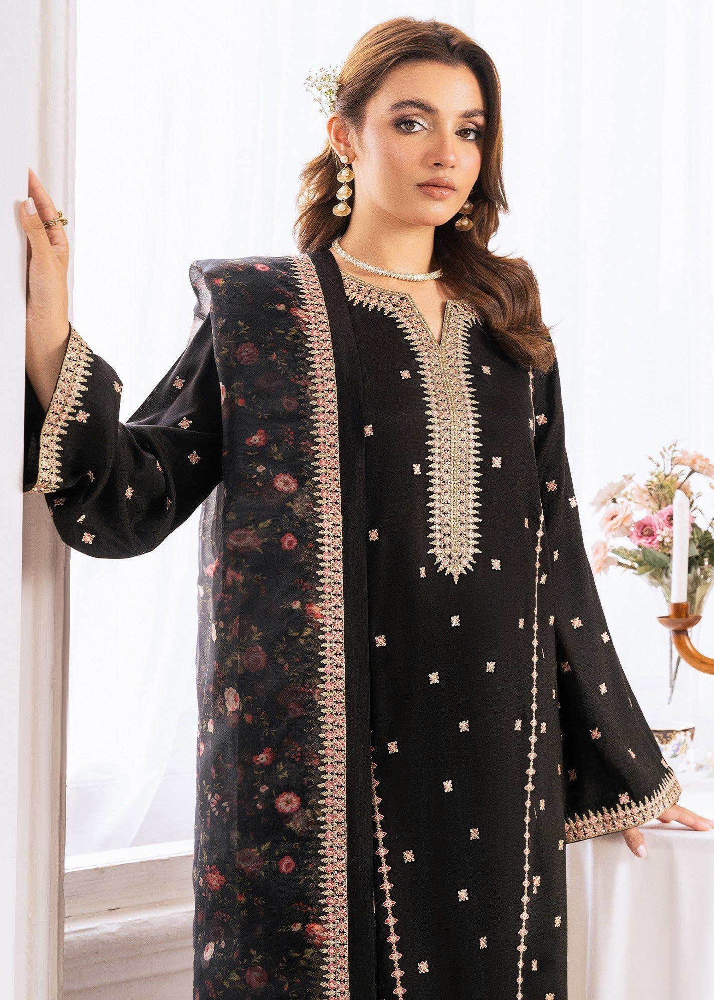 Rang-e-Haya Enara (Black)
