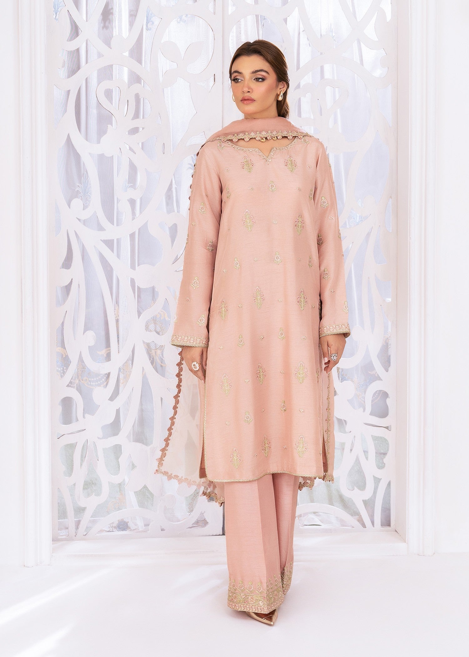 Rang-e-Haya Luminara (Peach)