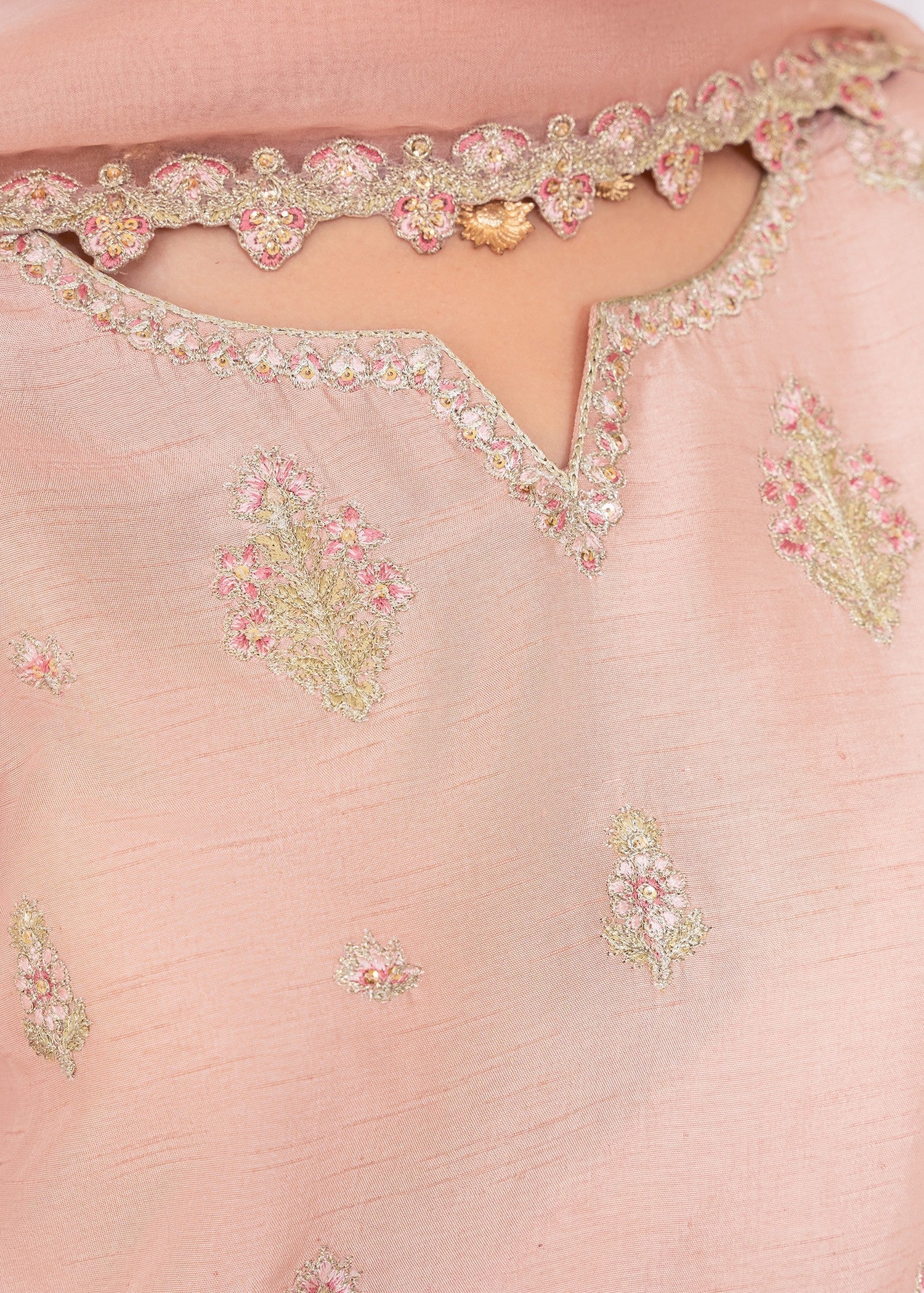Rang-e-Haya Luminara (Peach)