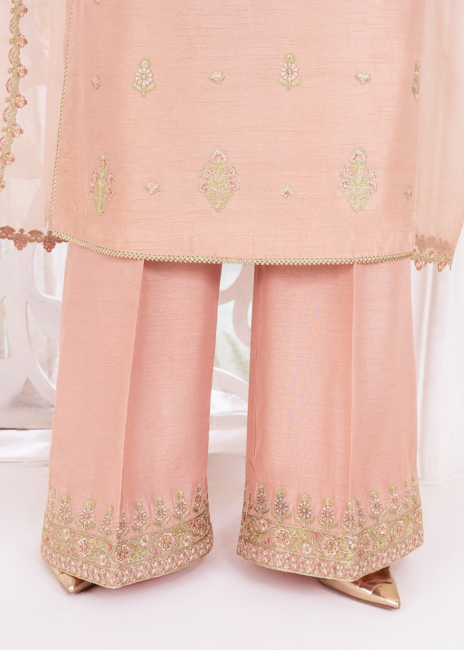 Rang-e-Haya Luminara (Peach)