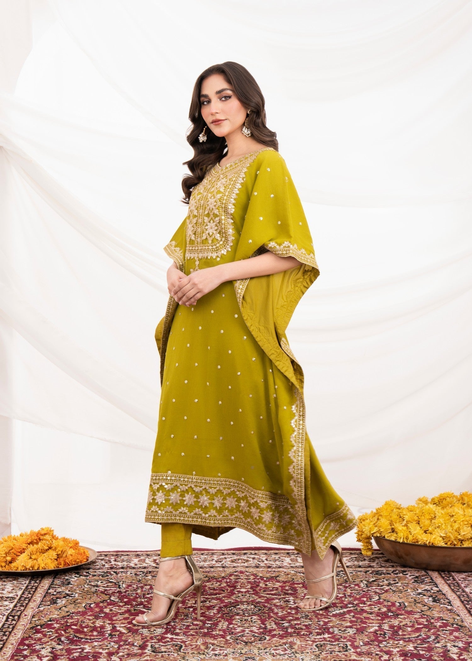 Agha Jaan Sandal