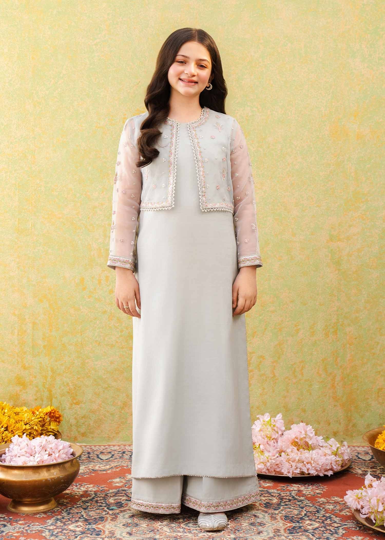 Rang-e-Haya Lyla (Ice Grey)