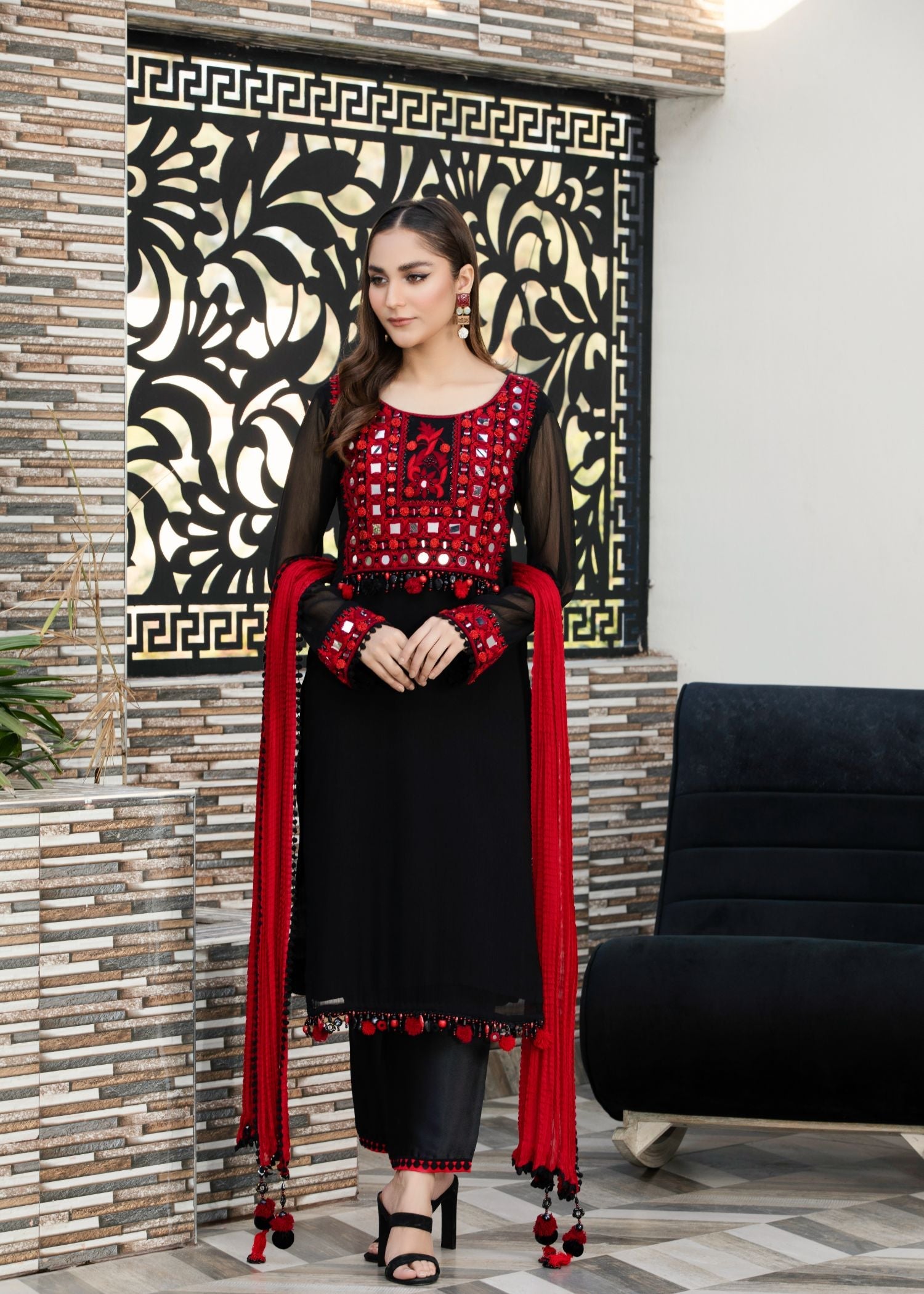 Z-297 Black