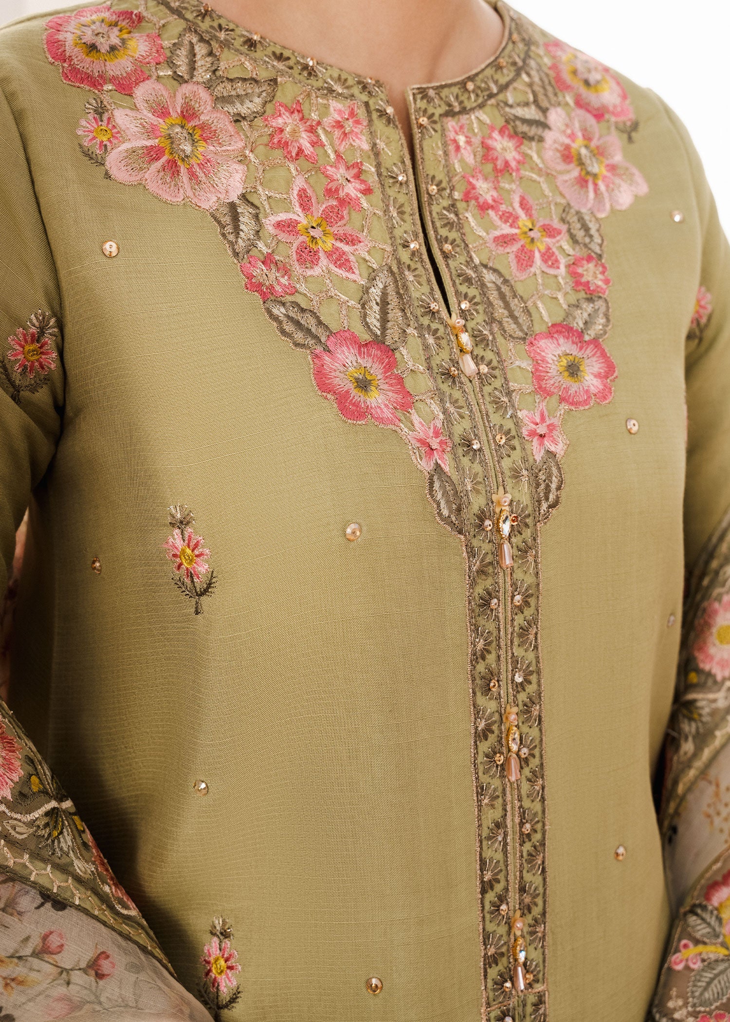 Rang-e-Haya Zara (Mint)