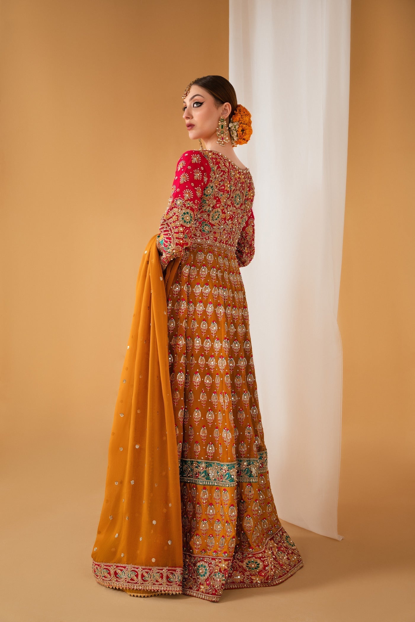 Haseens Official Satrangi