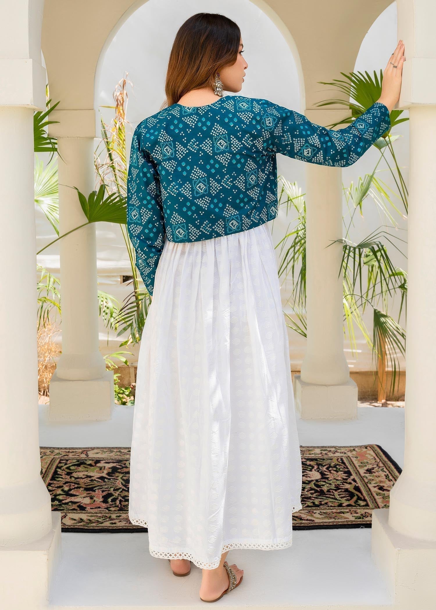 Lawn Pishwas in White