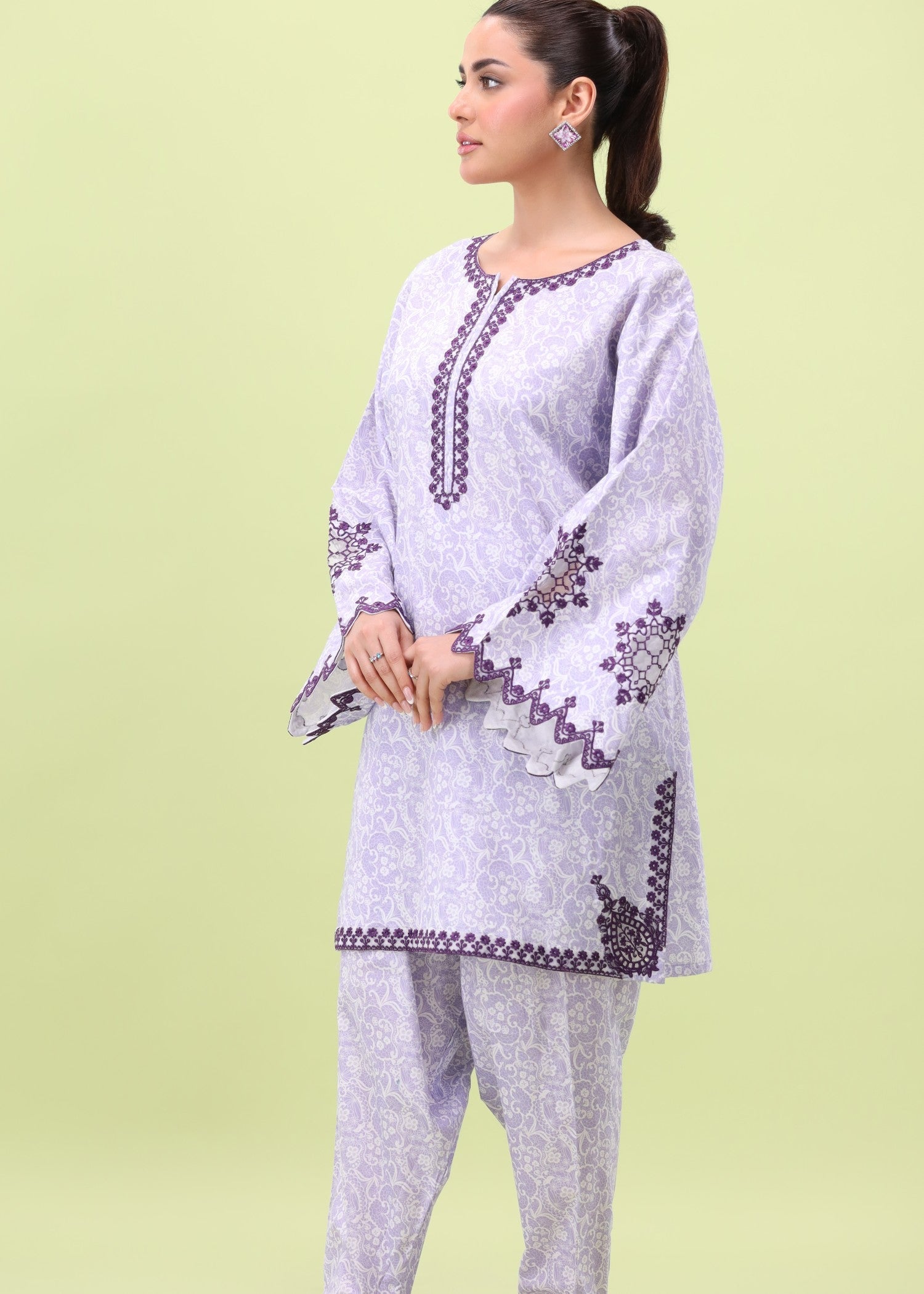 Mohagni LP-16 2PC LAWN STITCHED