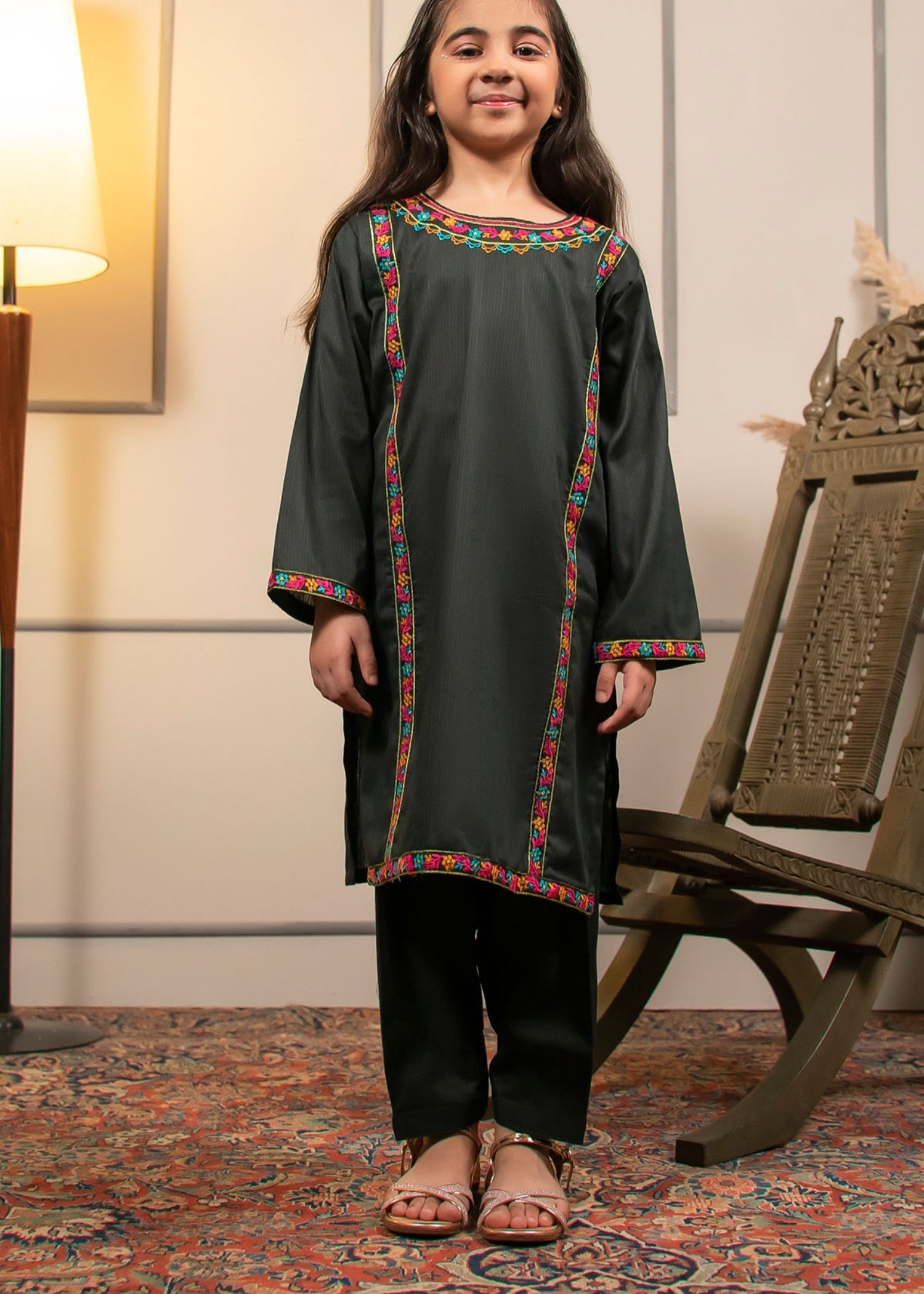 COTTON-EMBROIDERED-2-06 - Pc Suit Inemc