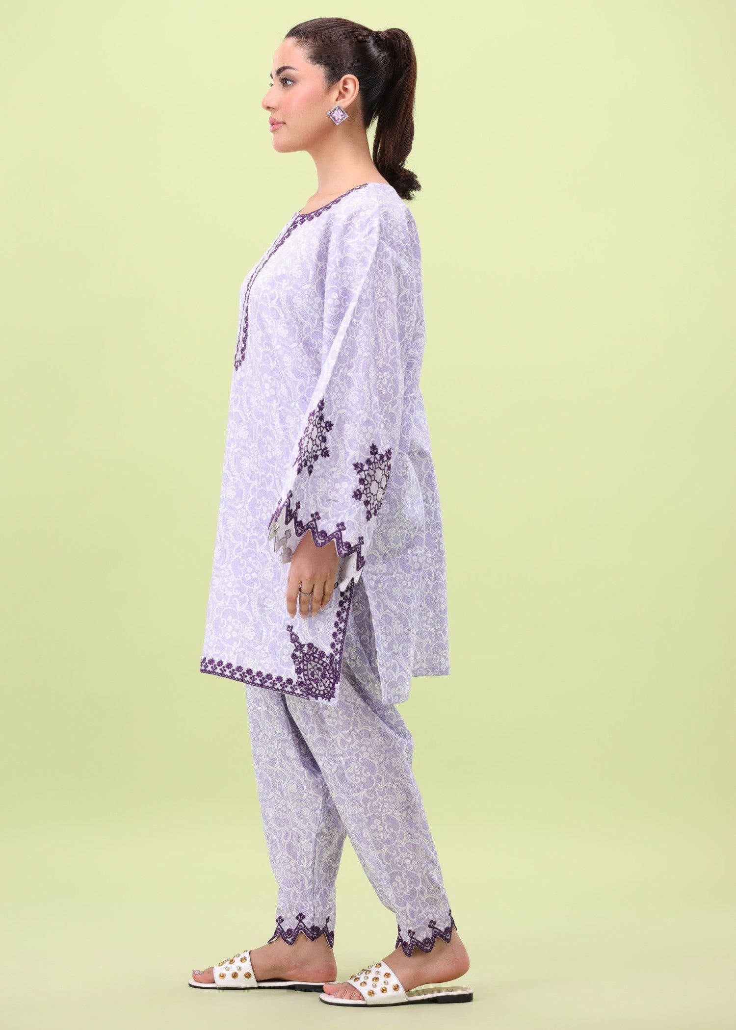 Mohagni LP-16 2PC LAWN STITCHED