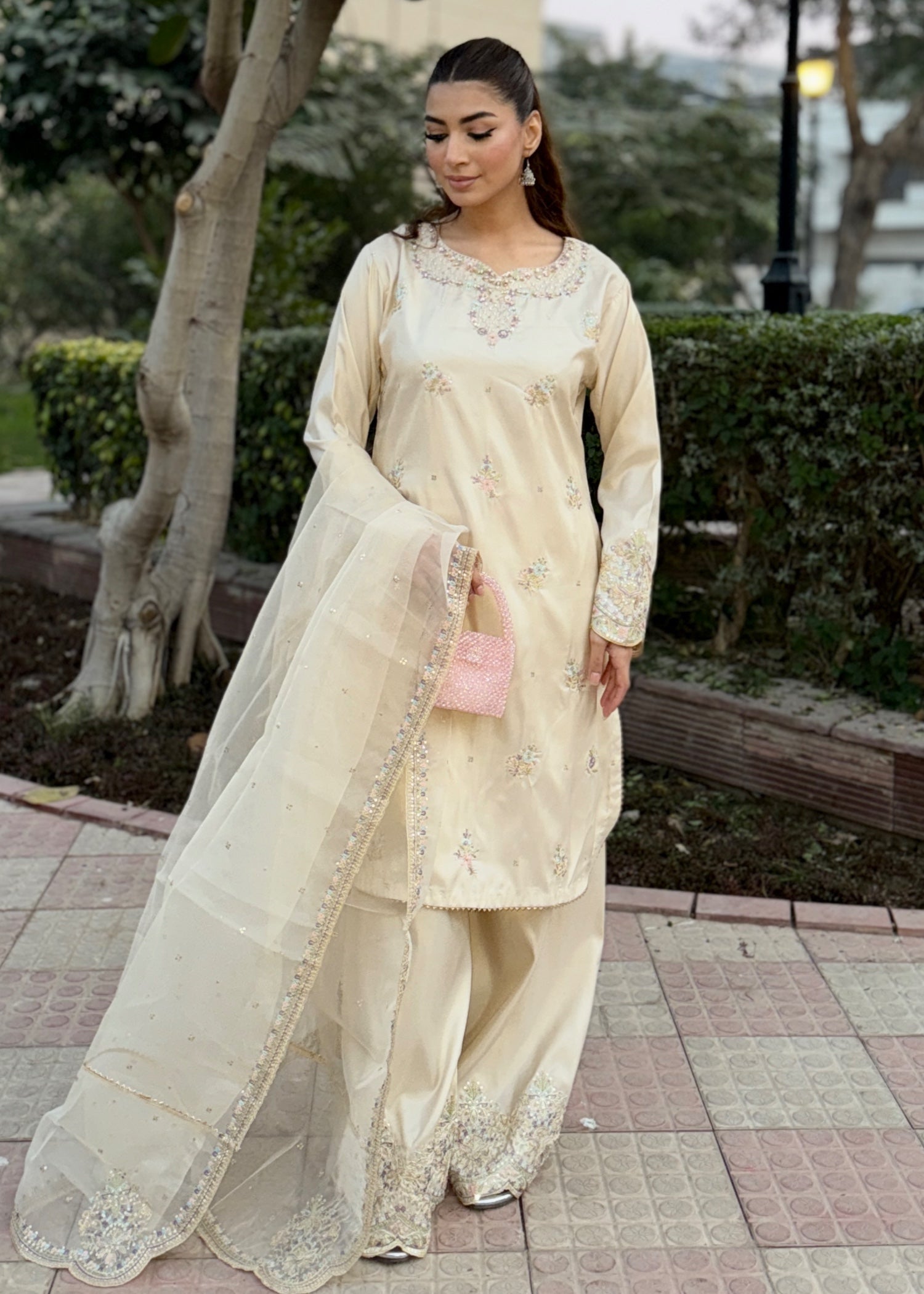 MARWA-WHITE