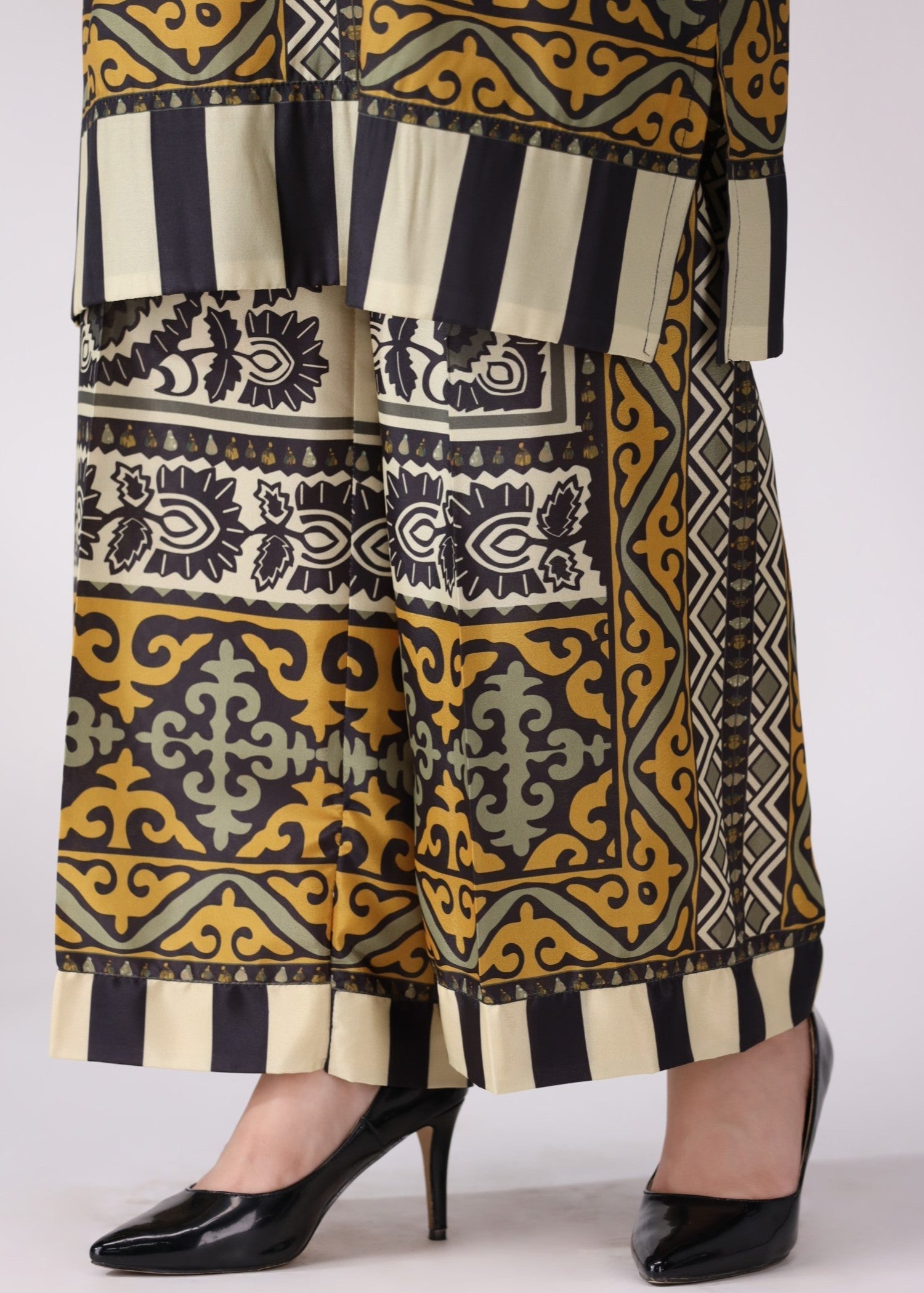 CRP-05-2PC Stitched