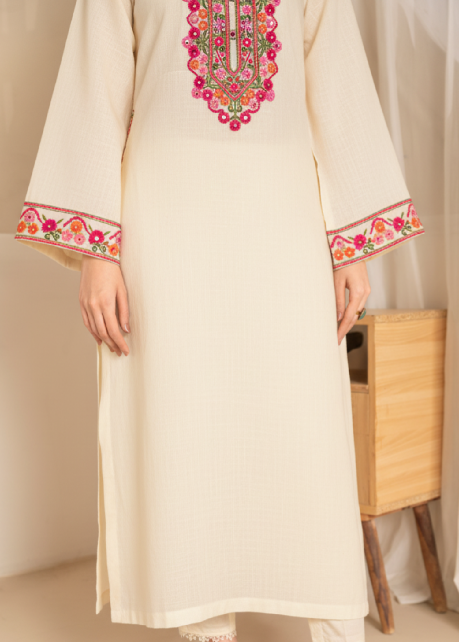 Sahibas By Mirza Aliza - White