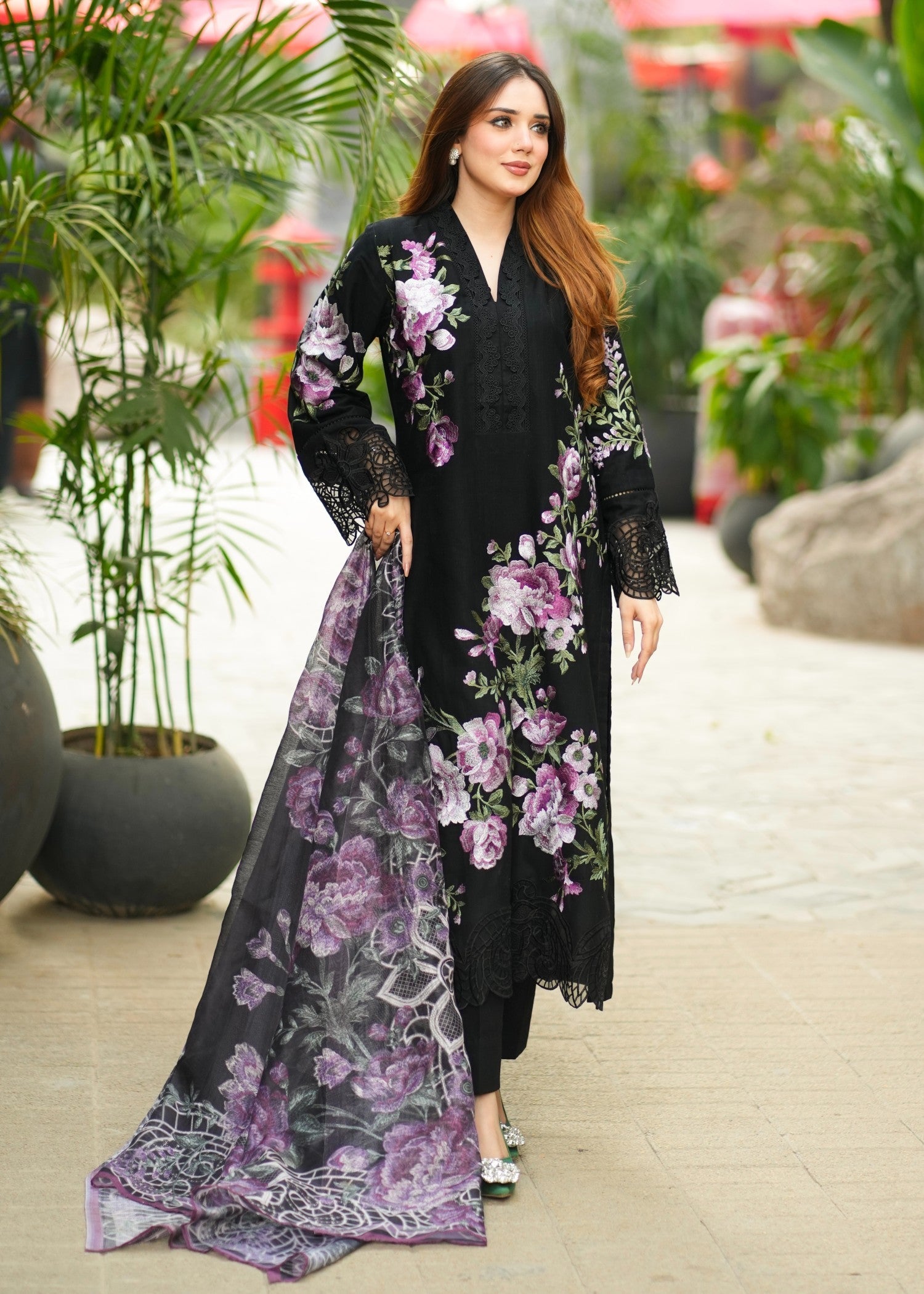 Sahibas By Mirza Rohini - Black