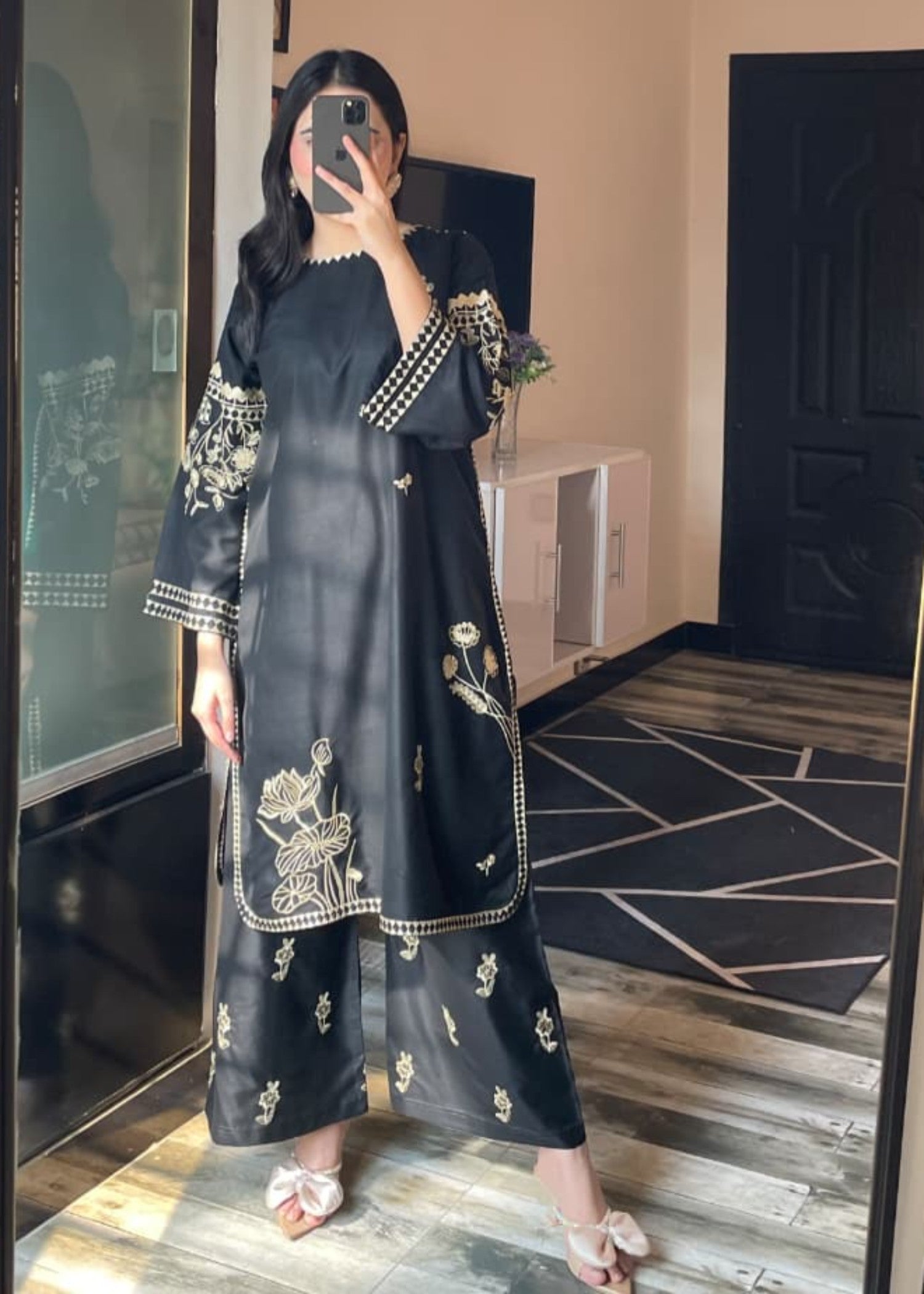 Tehzeeb Libas MAYA EMBROIDERED 2PC