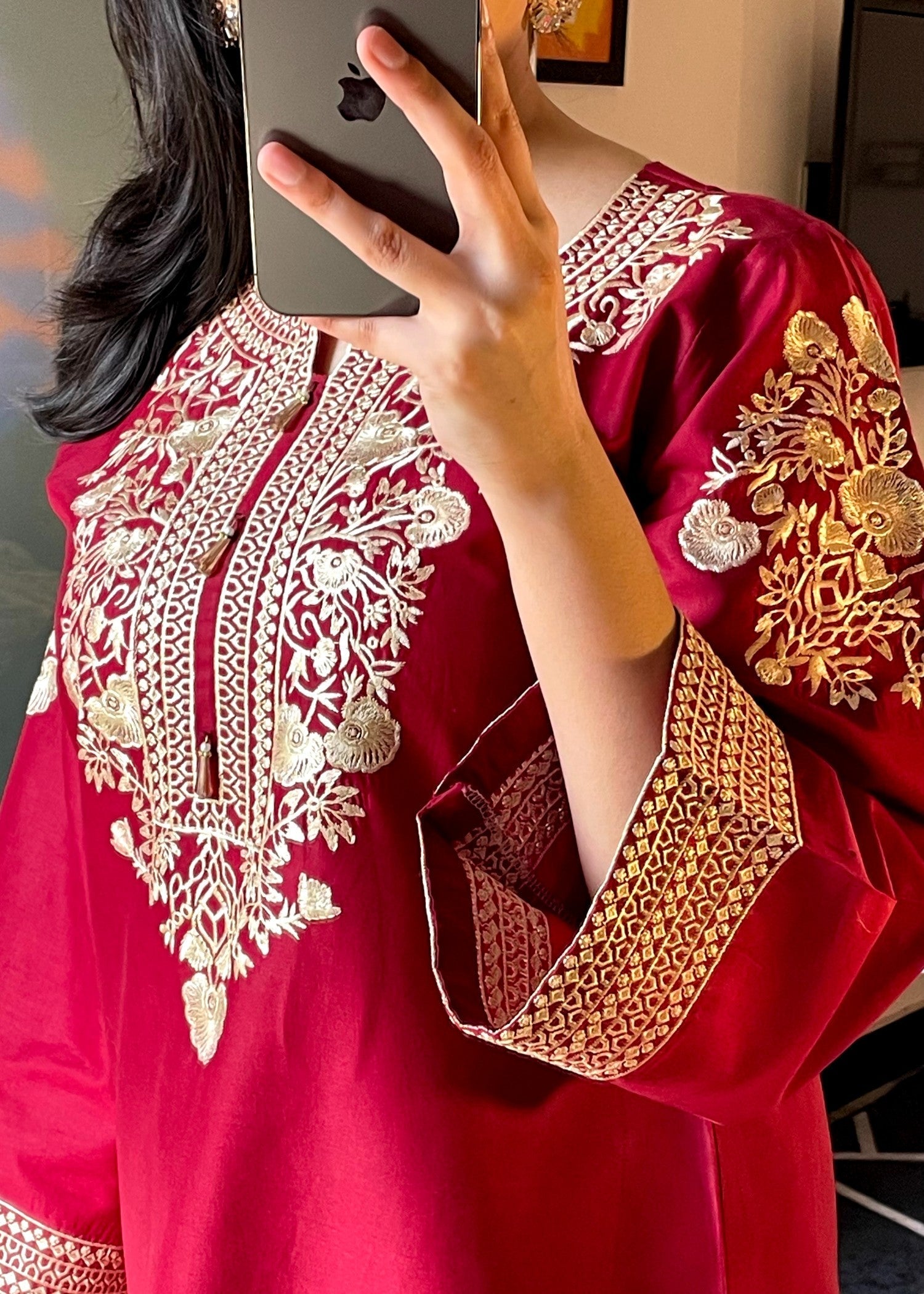 LAIBA-MAROON-ELEGANCE-EMBROIDERED-2PC