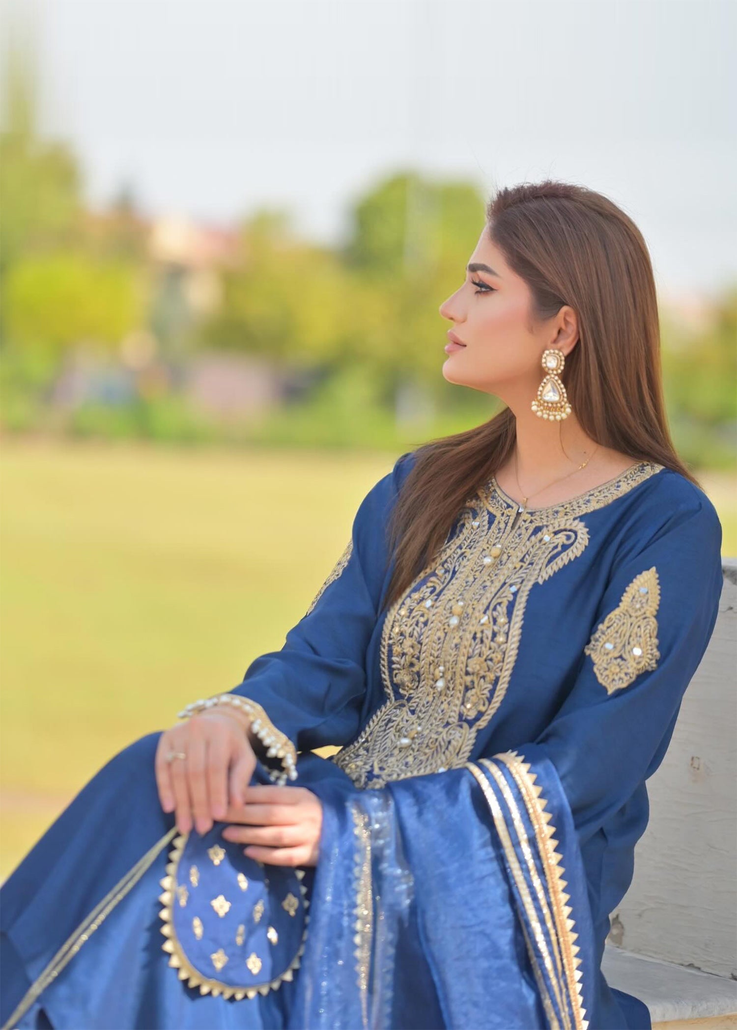 Rang-e-Haya Zareen