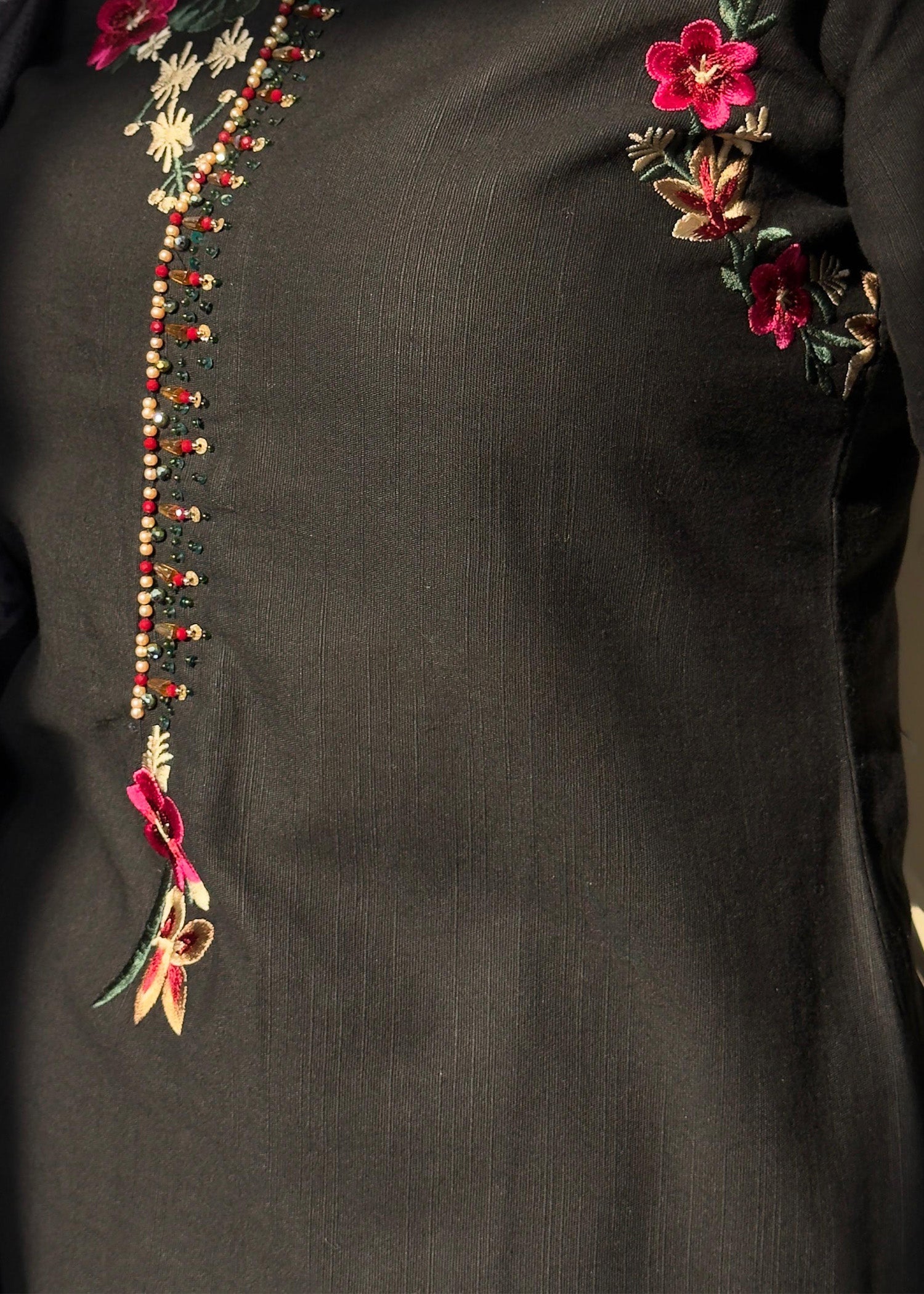 Sahibas By Mirza Kriti Black