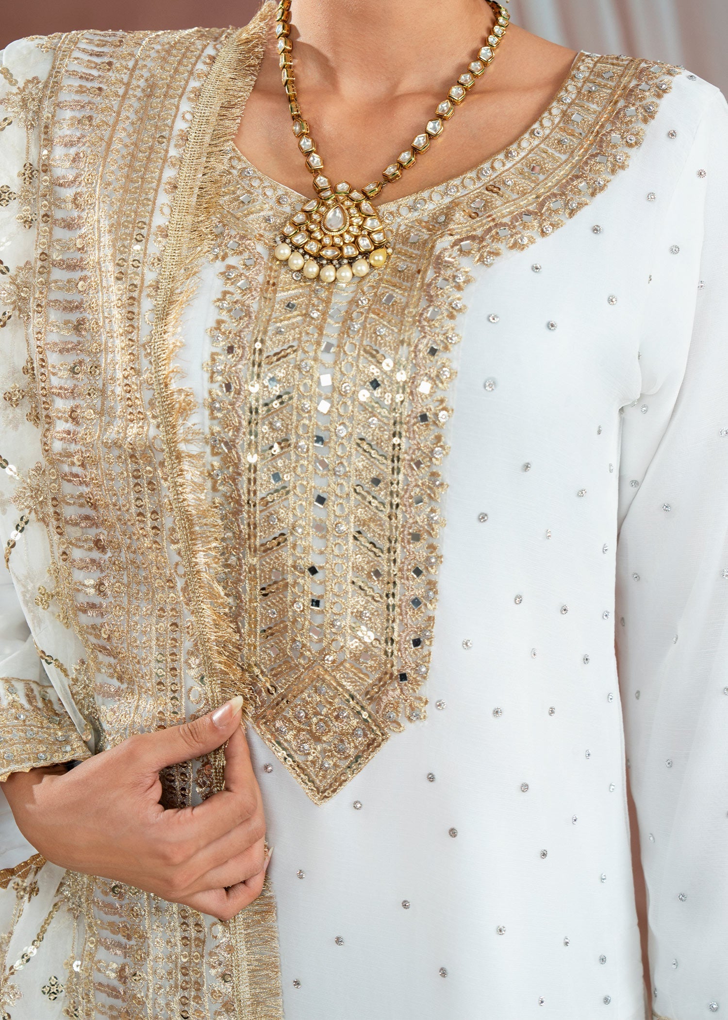 ZOHRA-JABEEN-4