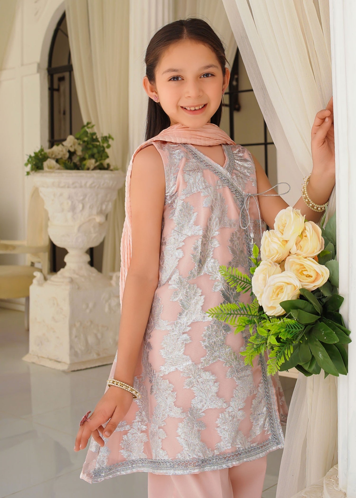 LOREX-ORGANZA-EMBELLISHED-INCF-19