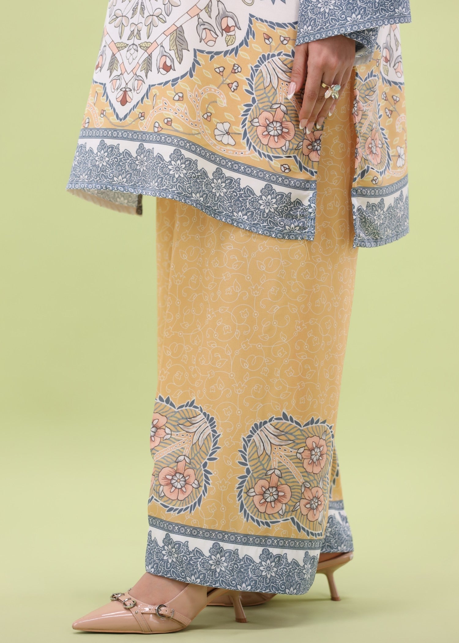Mohagni CRP-15 2PC STITCHED