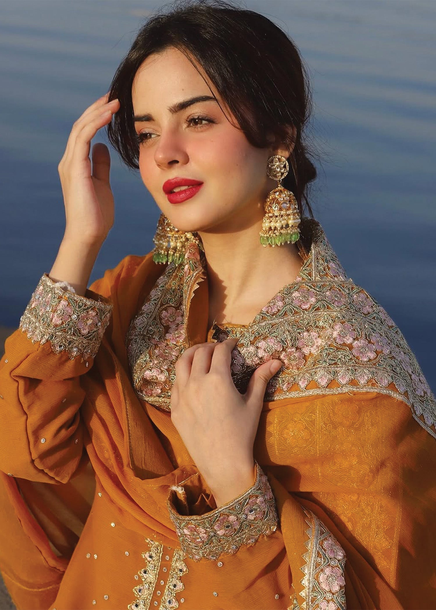 Haseens Official Hoorain