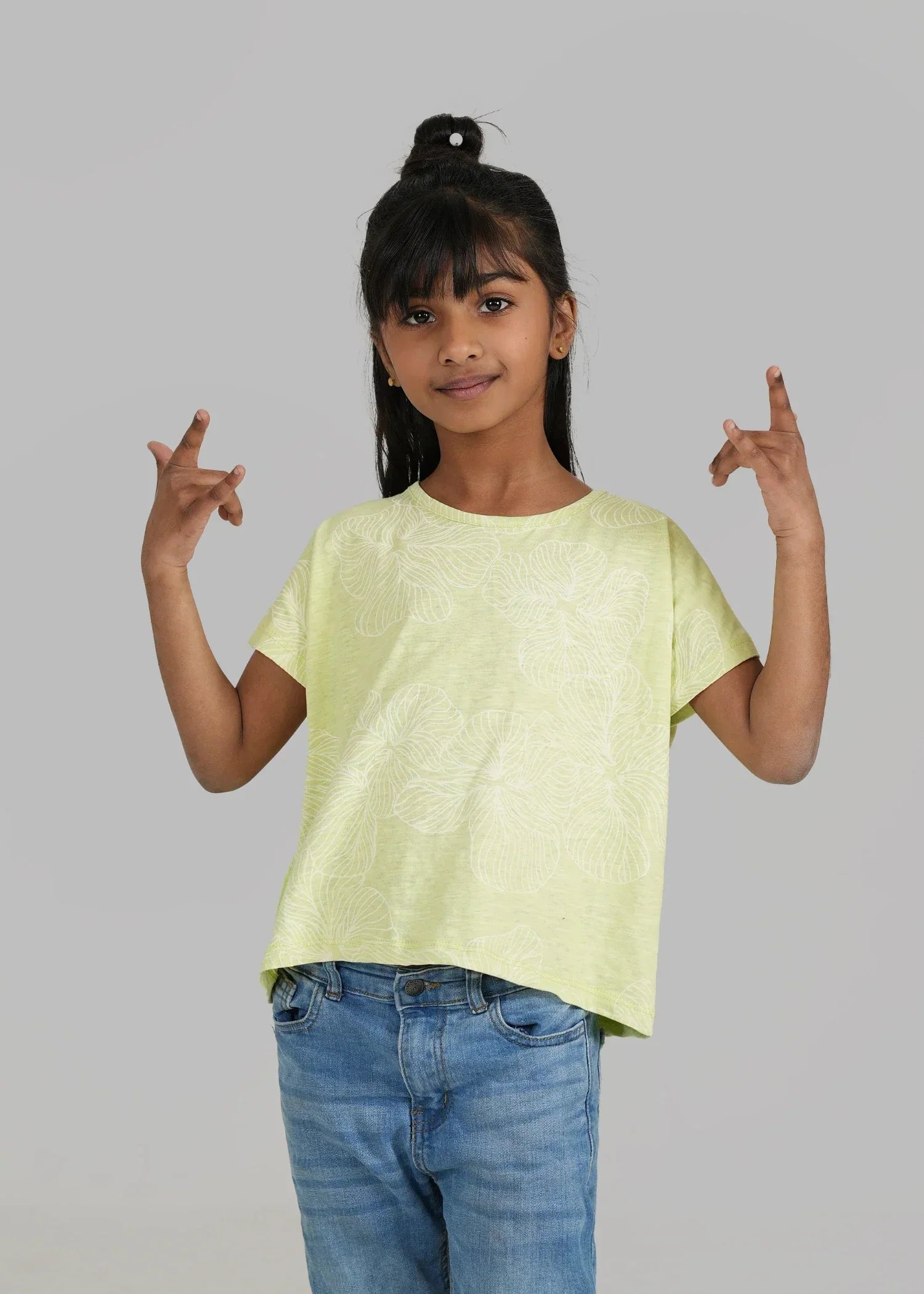 GIRLS-SHORT-BODY-T-SHIRT