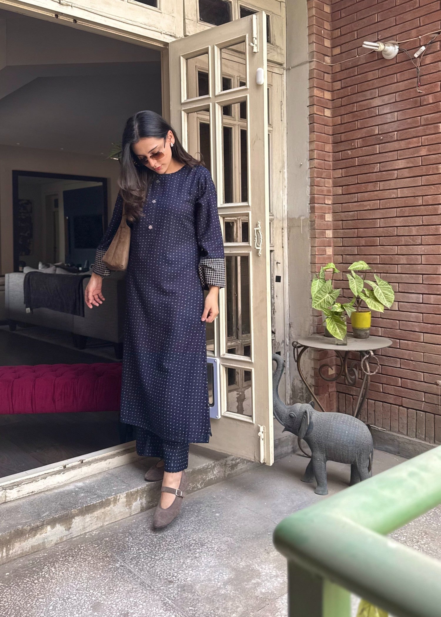 HANIA-DRAPE