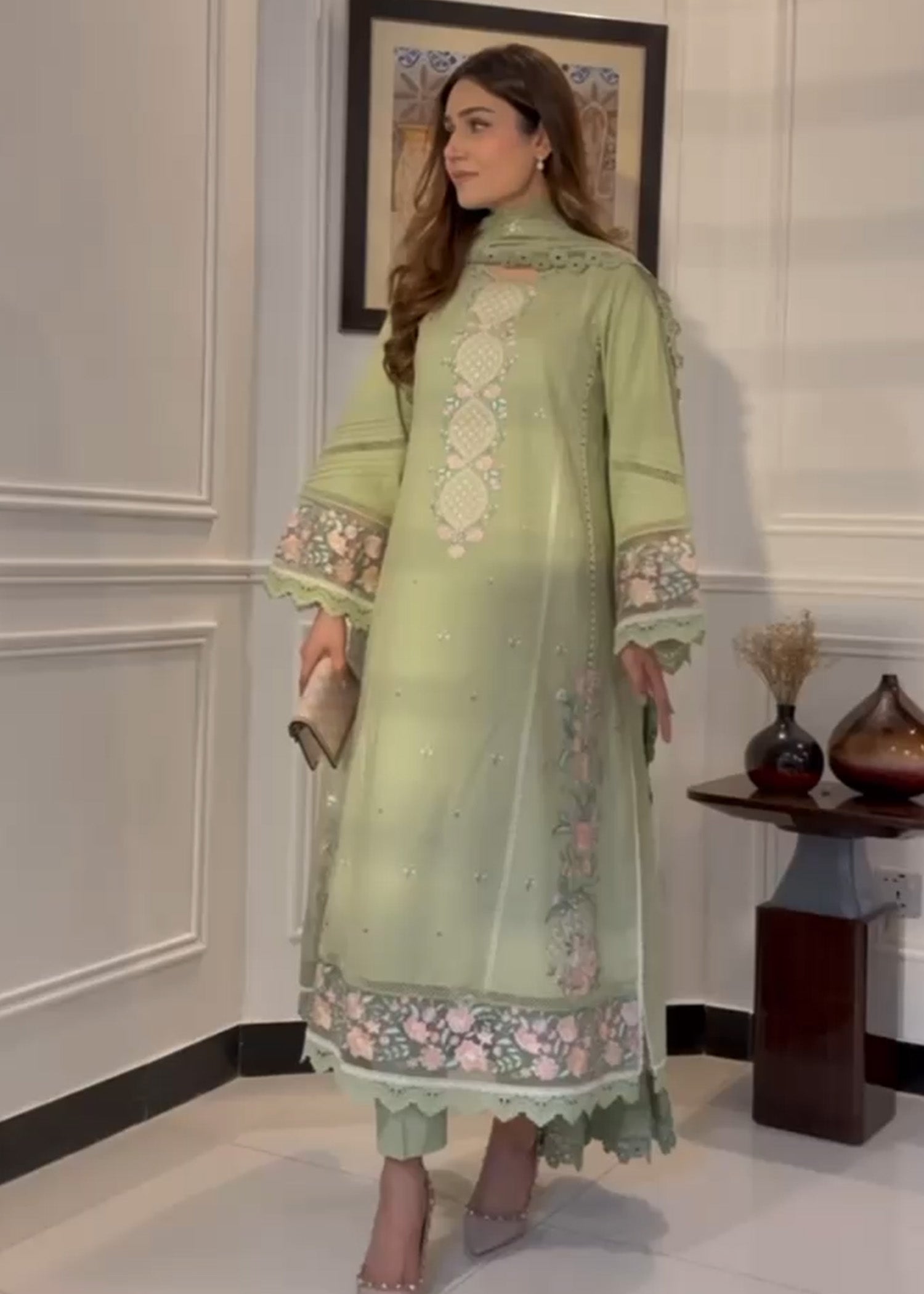 Rang-e-Haya Ornella (Mint)