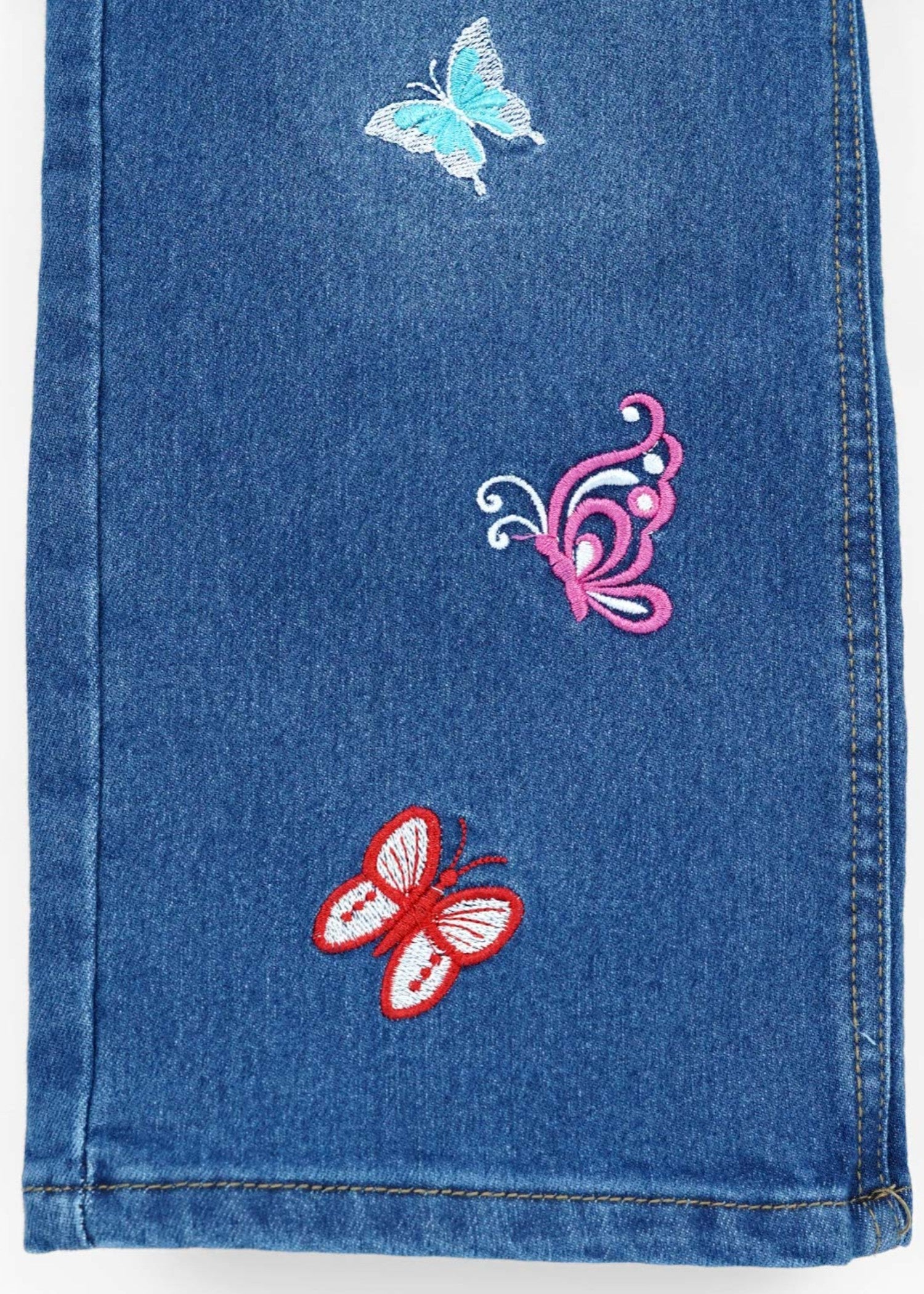 GIRLS-EMBROIDERED-STRAIGHT-FIT-JEANS