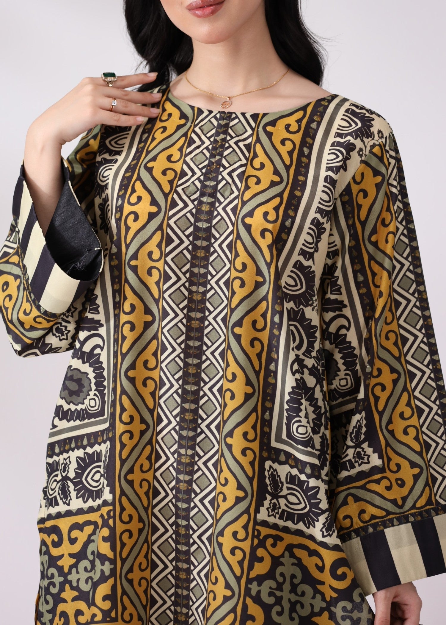 CRP-05-2PC Stitched