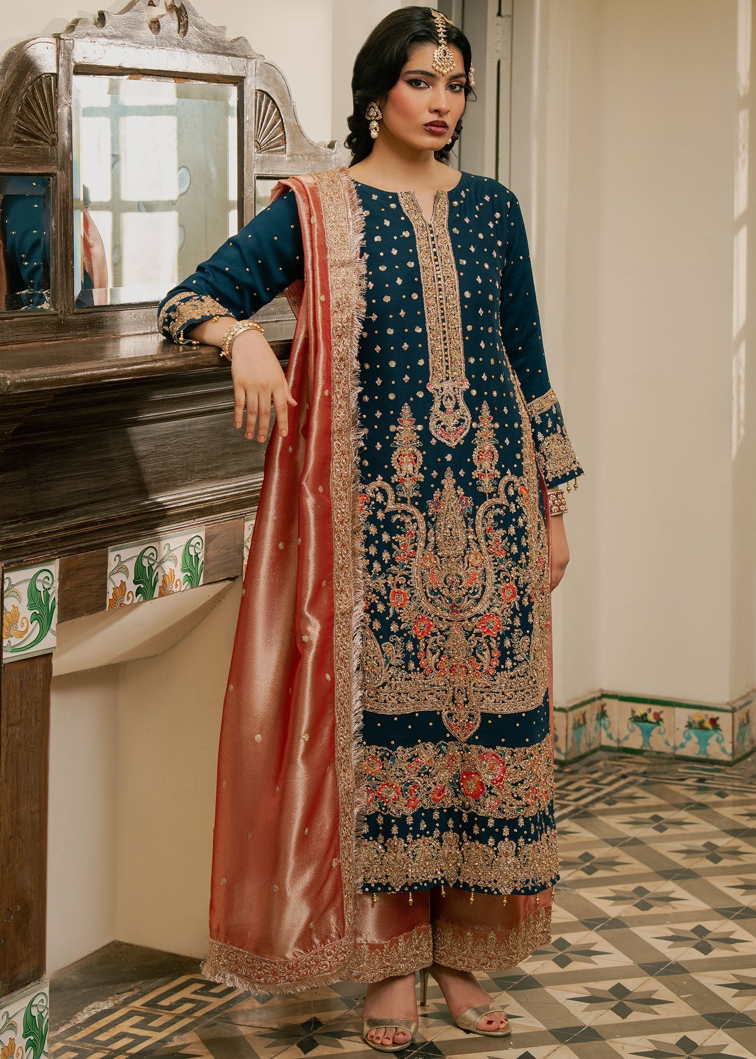 MAHINAB