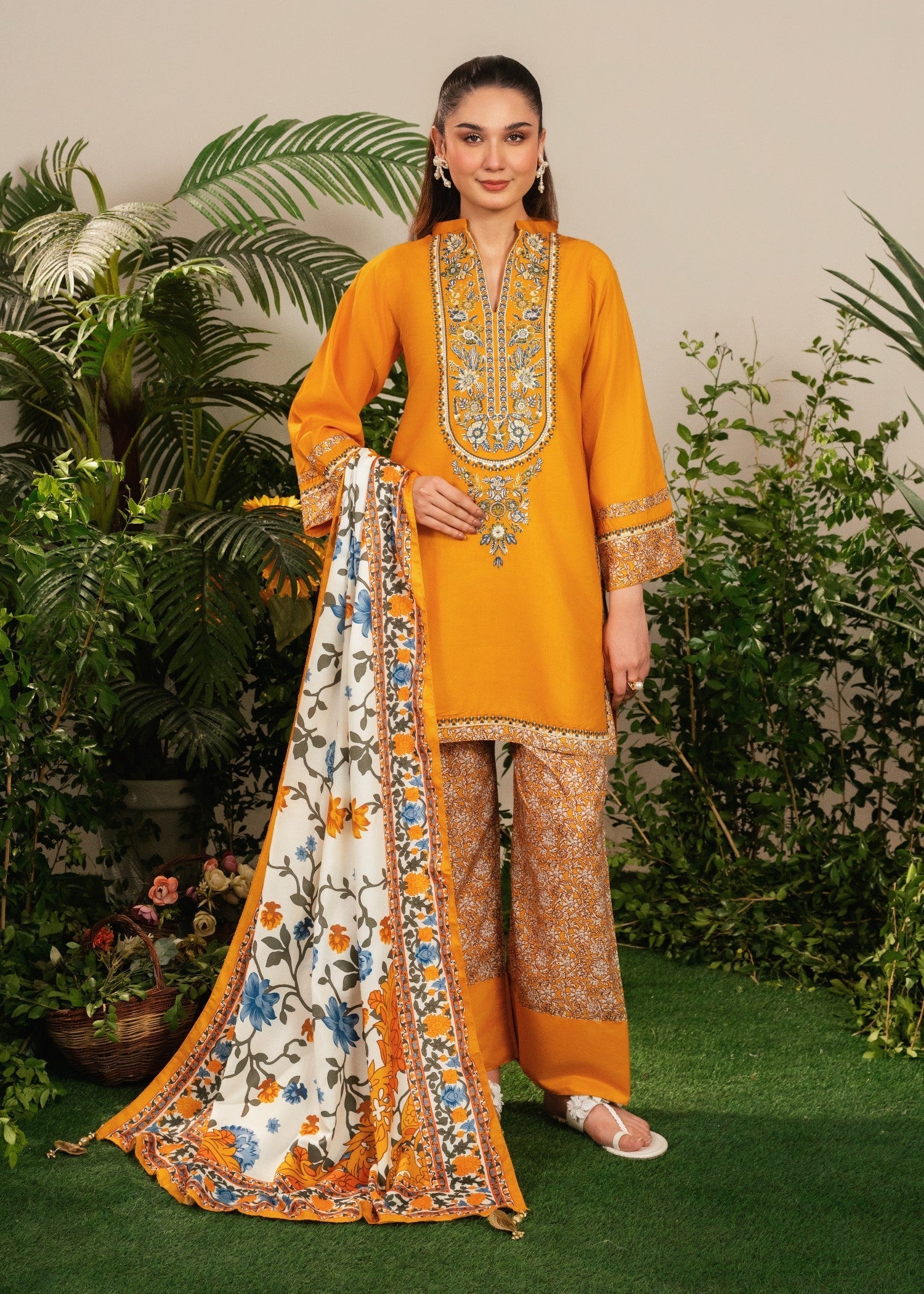 Tehzeeb Libas HAZEL EMBROIDERED 3PC
