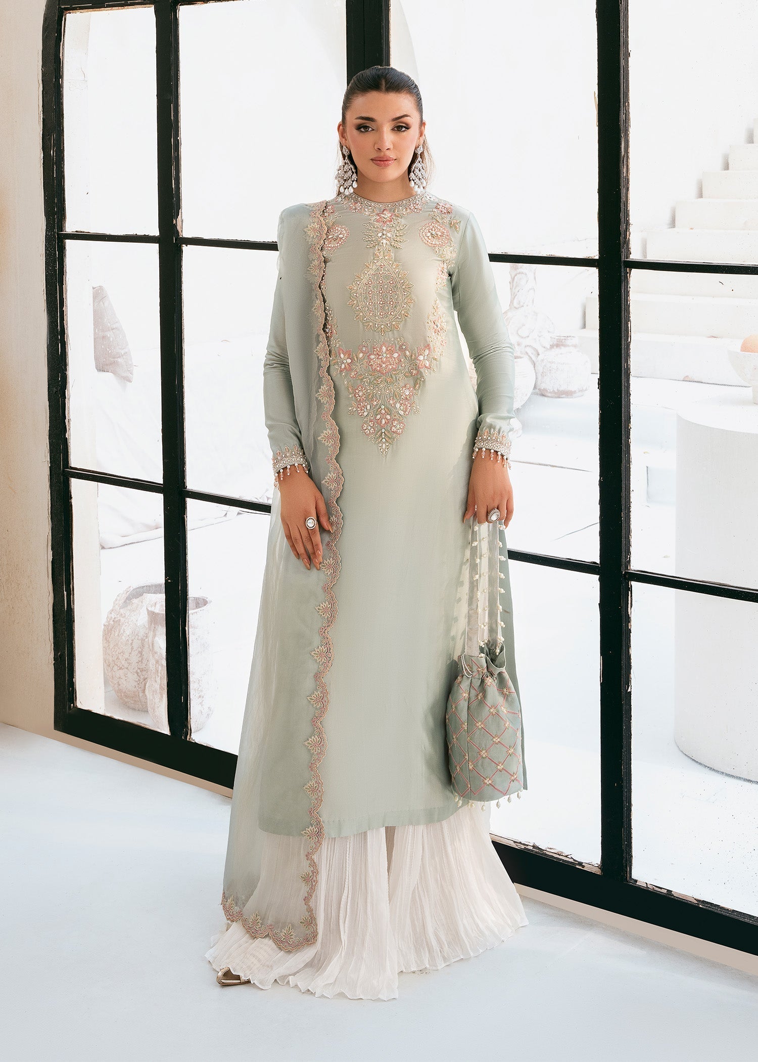 Rang-e-Haya Reve