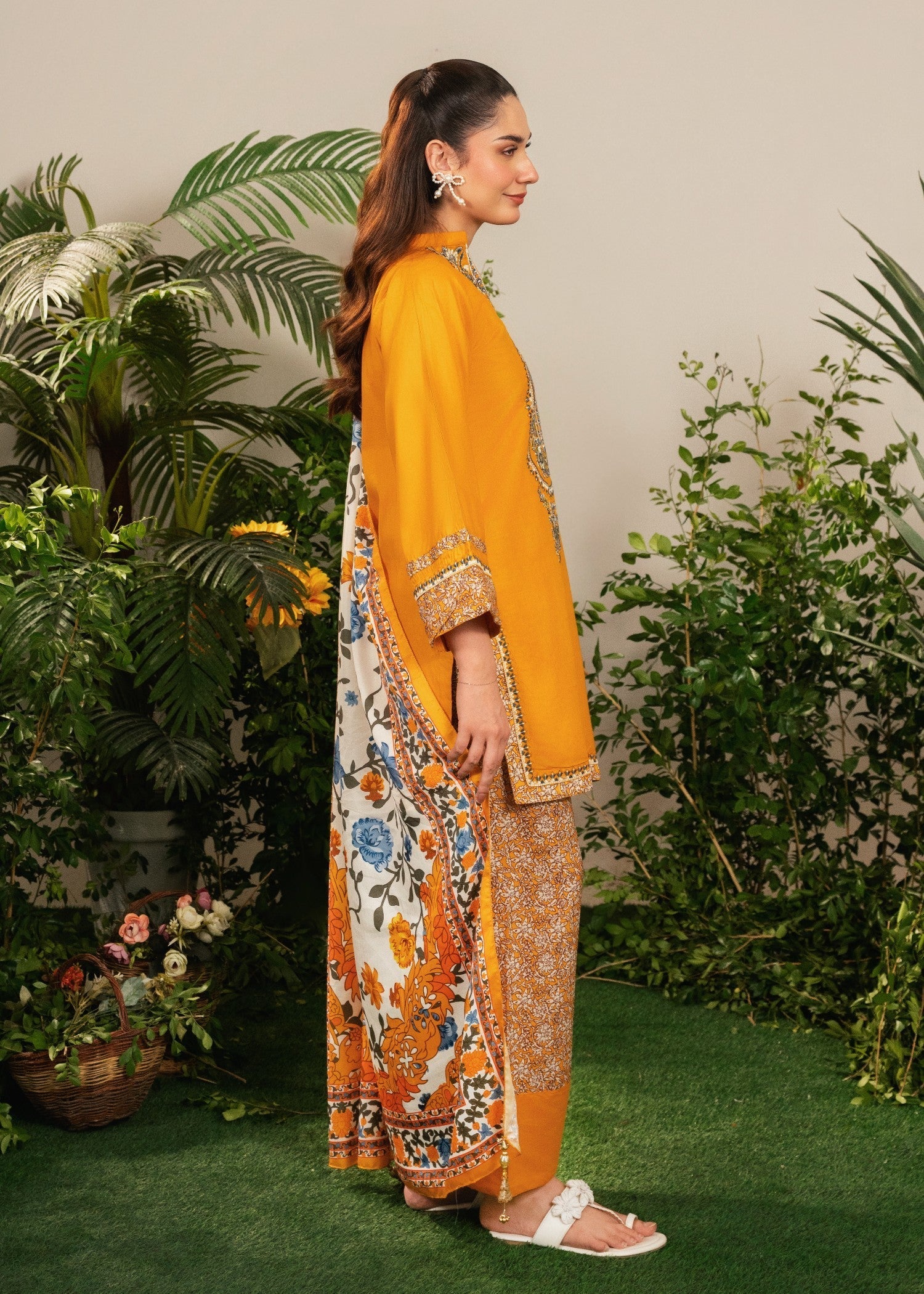 Tehzeeb Libas HAZEL EMBROIDERED 3PC