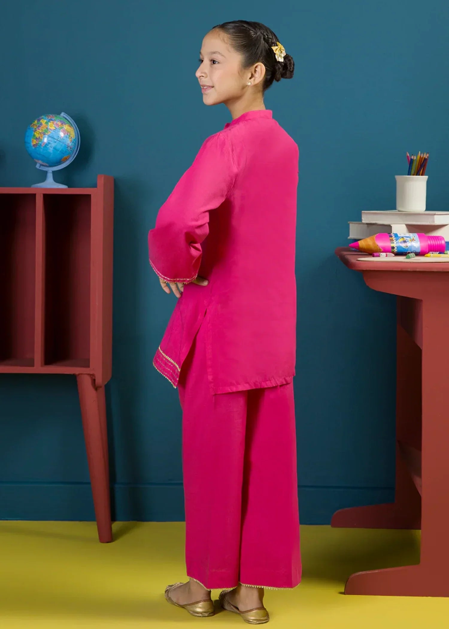 GPS252204 - Hot Pink