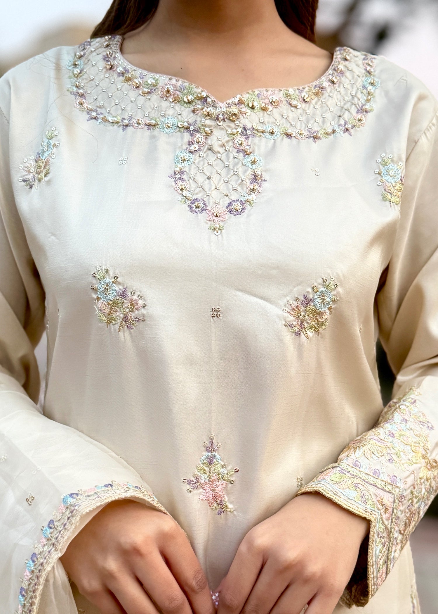 MARWA-WHITE